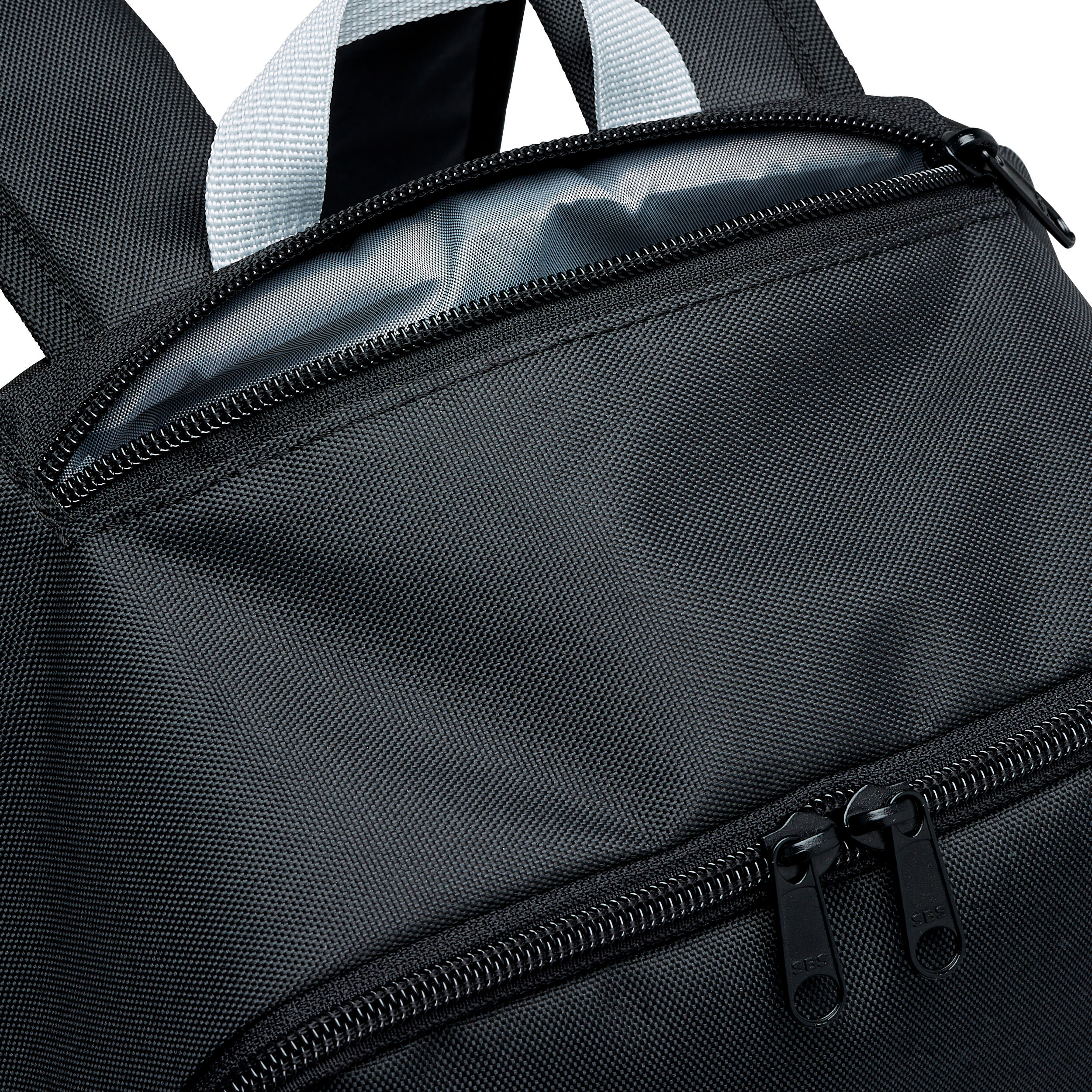 Essential Backpack 17 L Black Carbon grey, smoked black, Silver