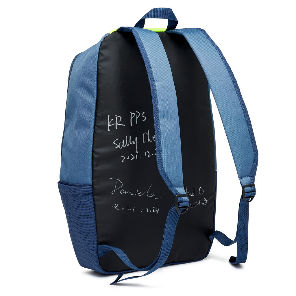 Sports backpack with shoe compartment 17L