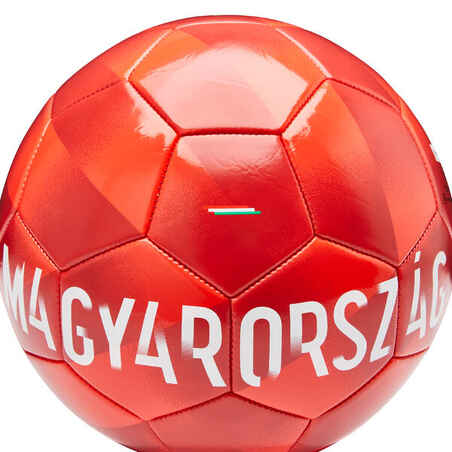 5 dydžio futbolo kamuolys, Vengrija 2022
