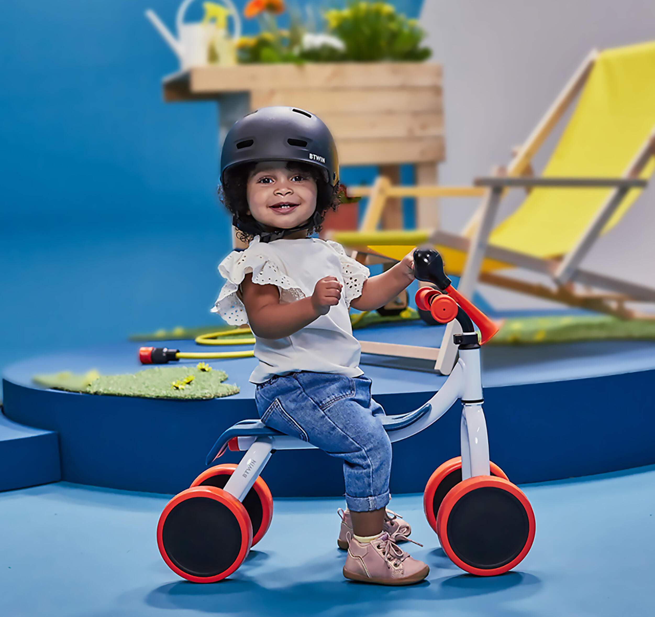 capacete bicicleta-triciclo bebé de 1 ano