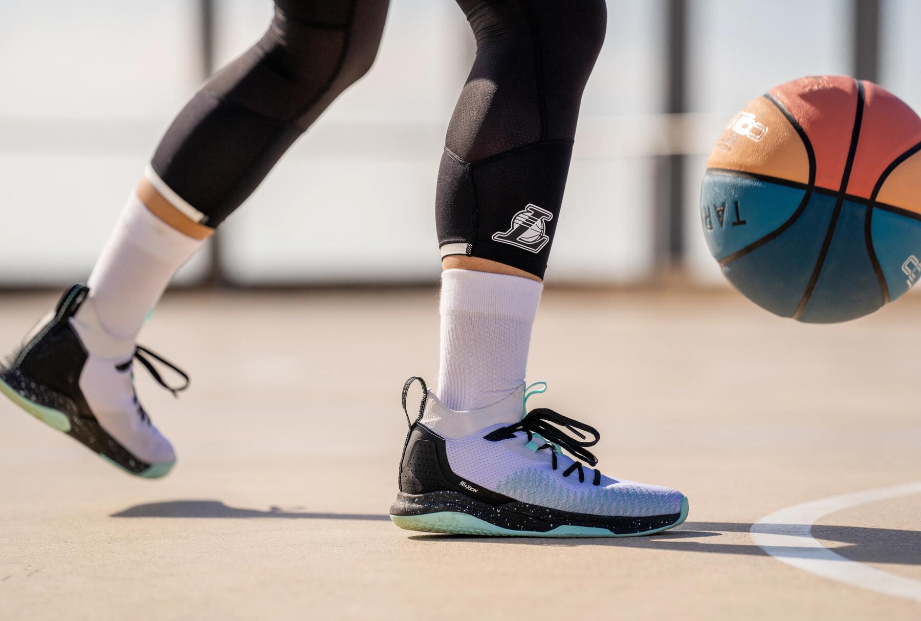 COMMENT CHOISIR SA TENUE FEMME DE BASKETBALL ?