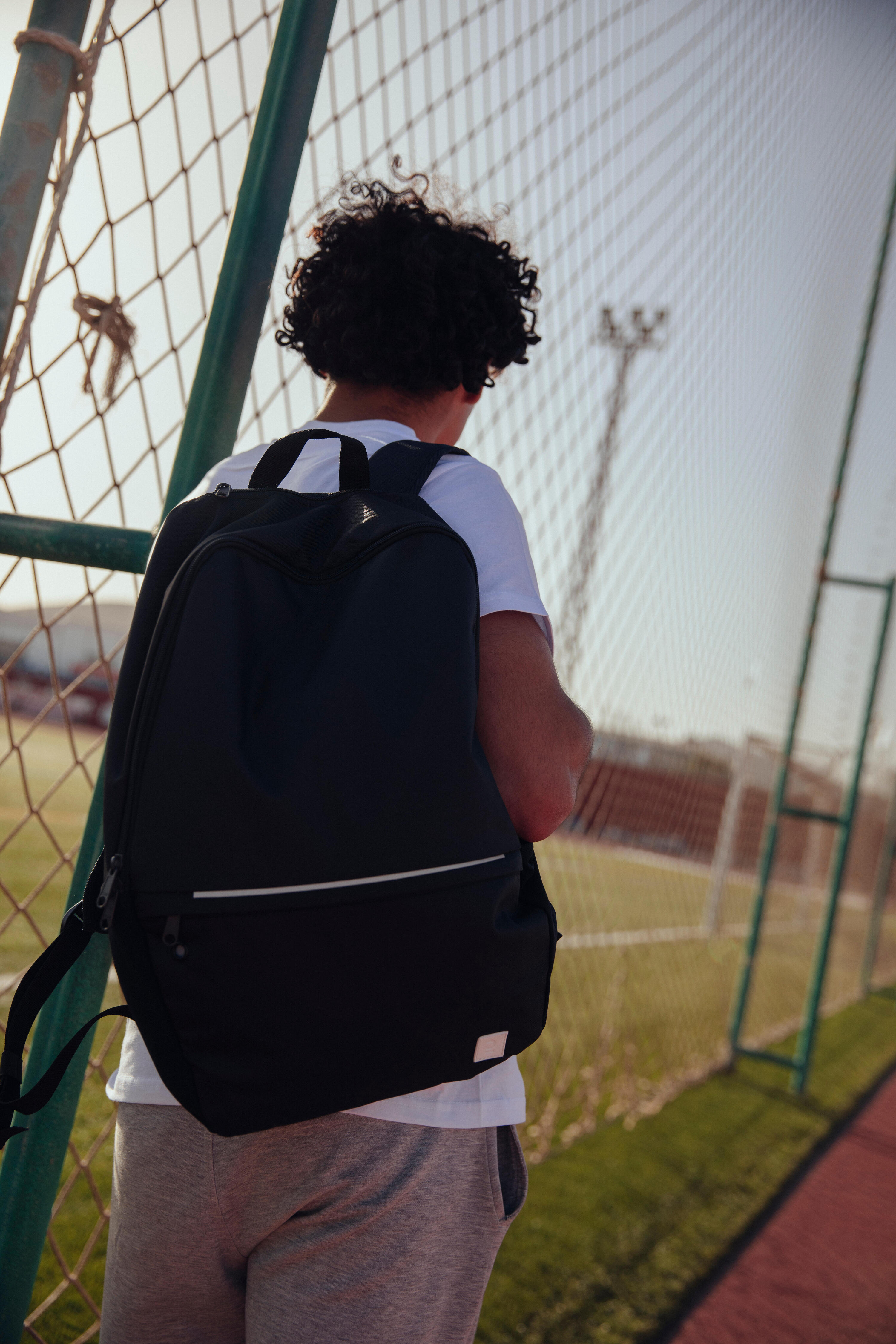 Sac à dos 24 L - Essentiel noir 12/19