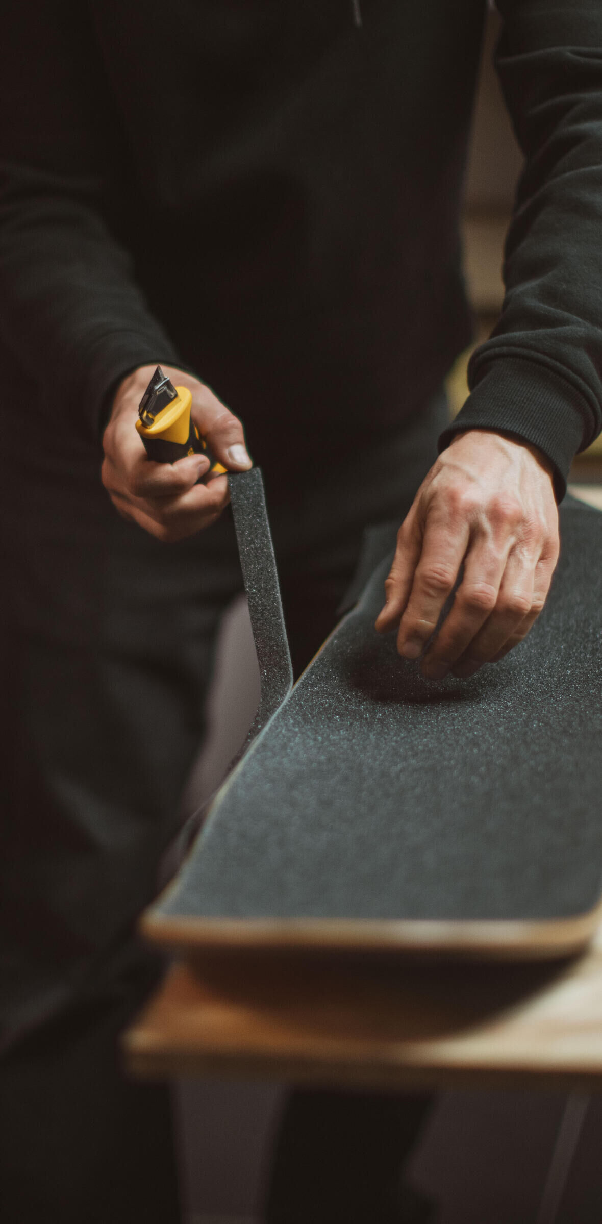 Wie wird ein Skateboard-Grip gereinigt und ausgewechselt?