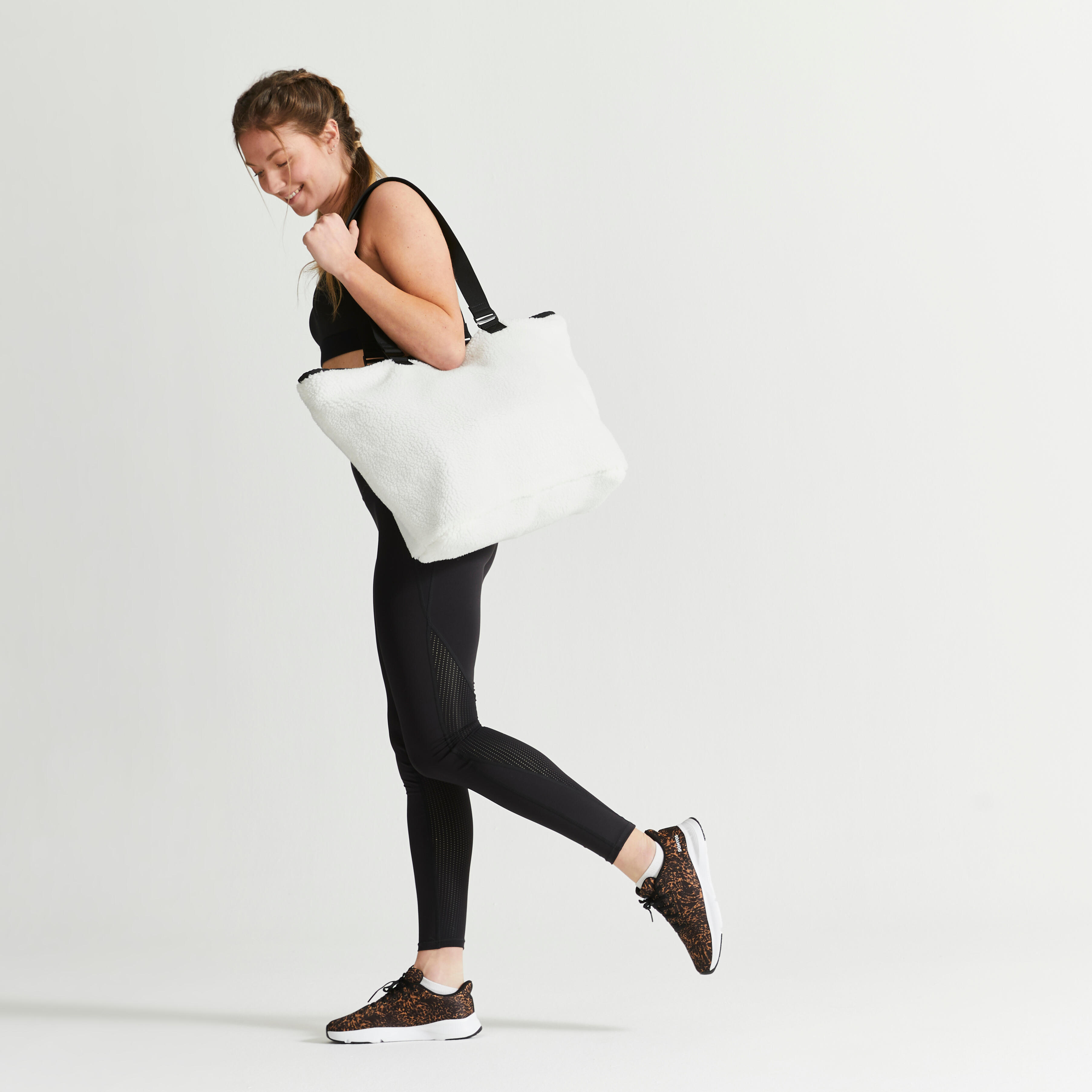 Bolso gimnasio fitness reversible Domyos 25L Mujer Domyos estampado Decathlon