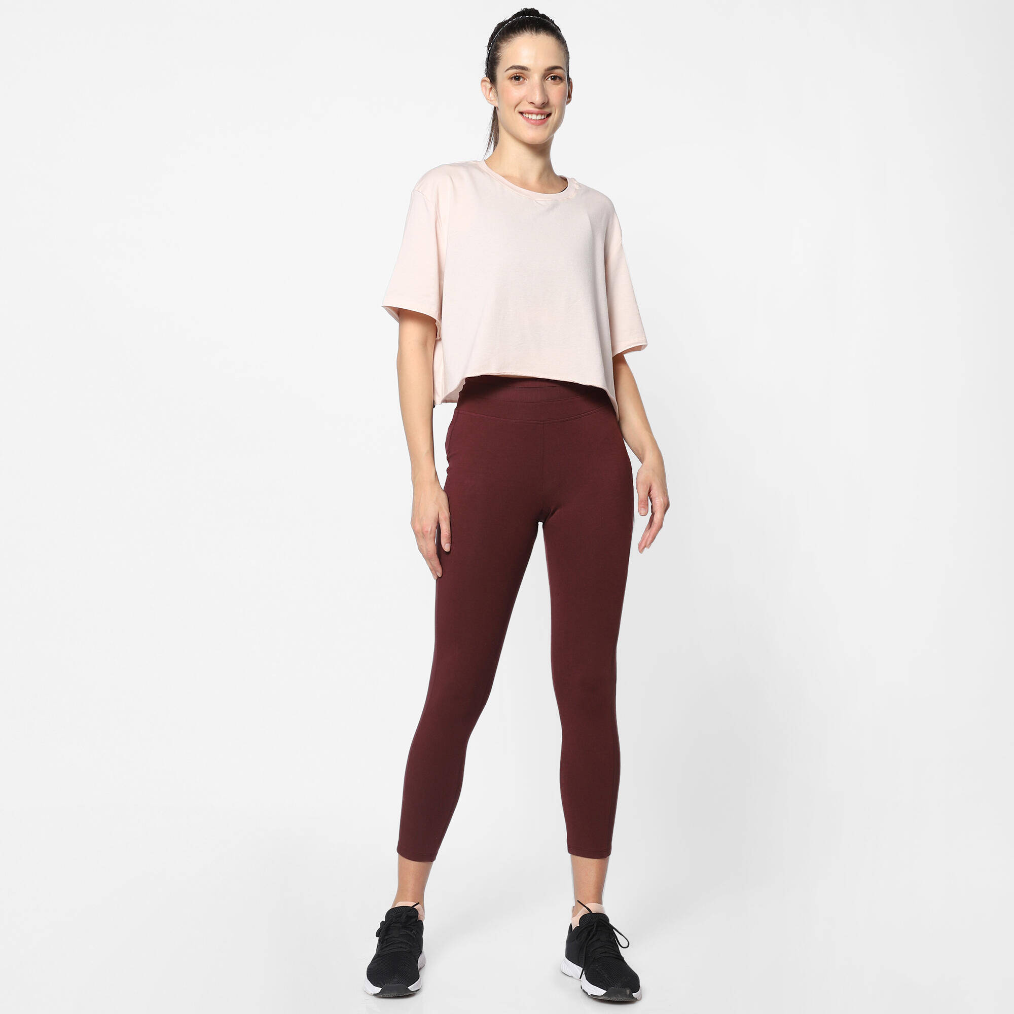 Women's Gym Limited Edition Cotton Blend Cropped T-Shirt - Light Pink