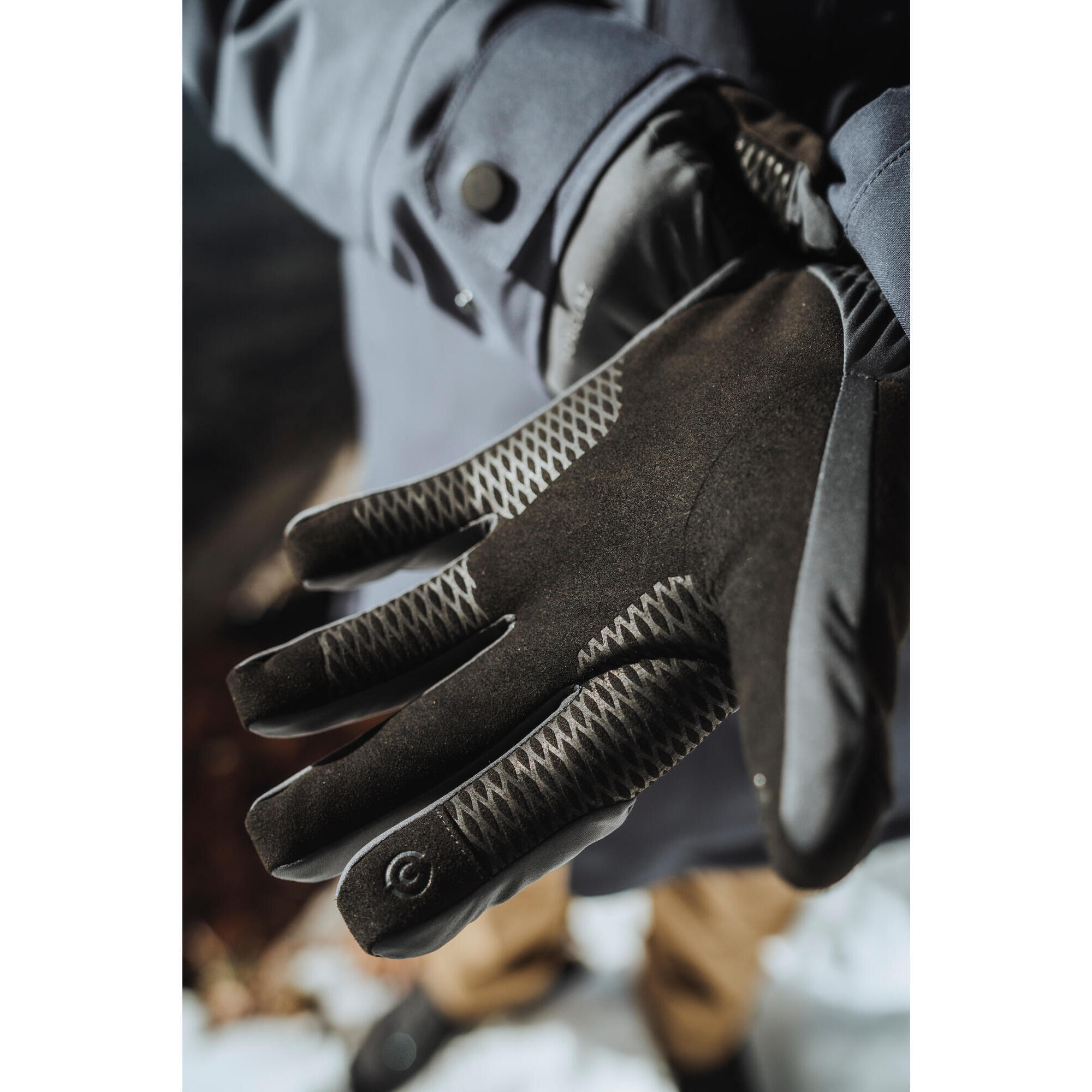 Windproof Hiking Gloves - MT 900 Grey - FORCLAZ
