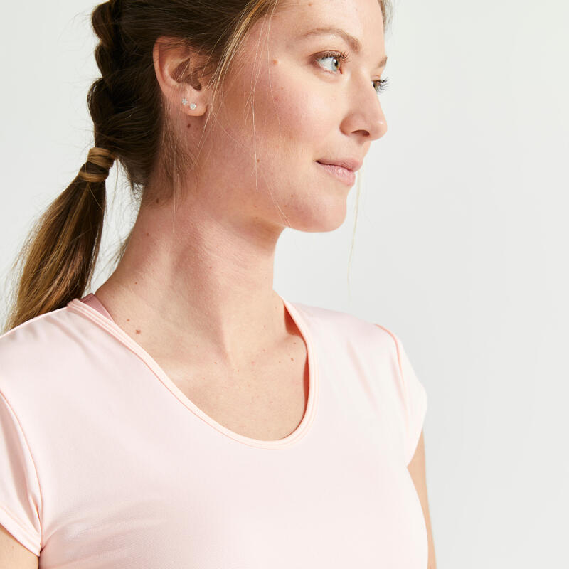 T-shirt donna fitness 100 taglio slim rosa