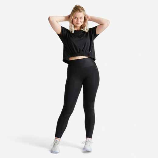 
      Loose Fitness Crop T-Shirt - Black
  