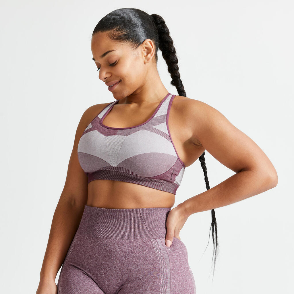 Brassiere de fitness sin costuras con sujeción moderada 560 Burdeos