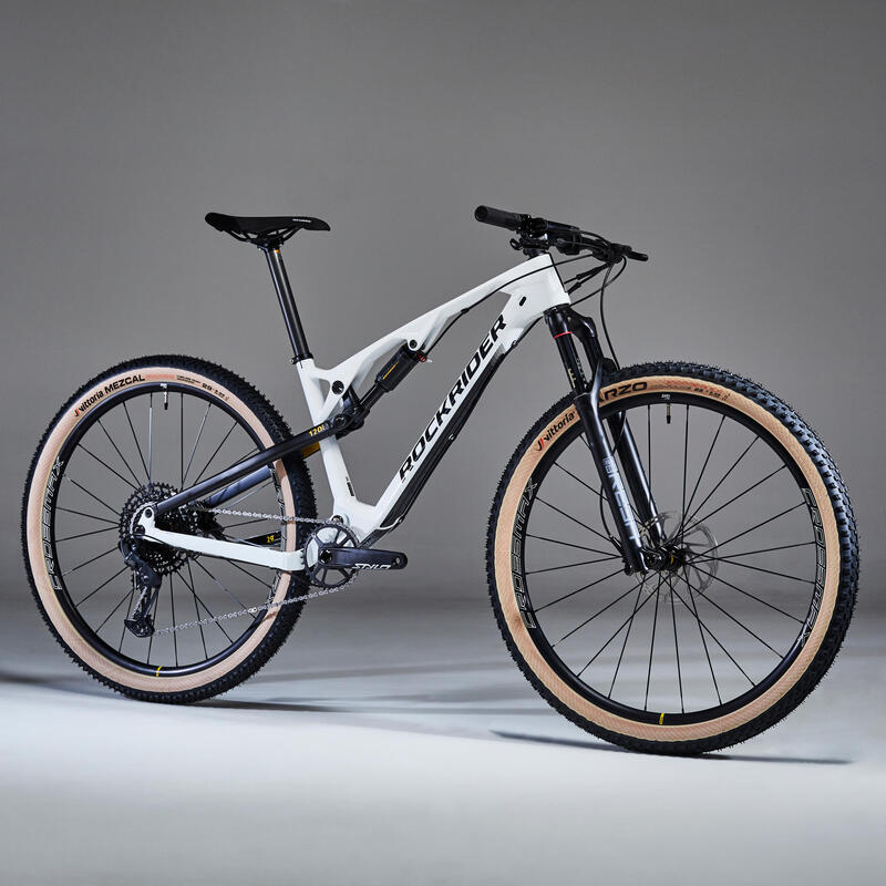 Bicicleta de montaña doble suspensión carbono 29'' Rockrider Xc 900 S blanco
