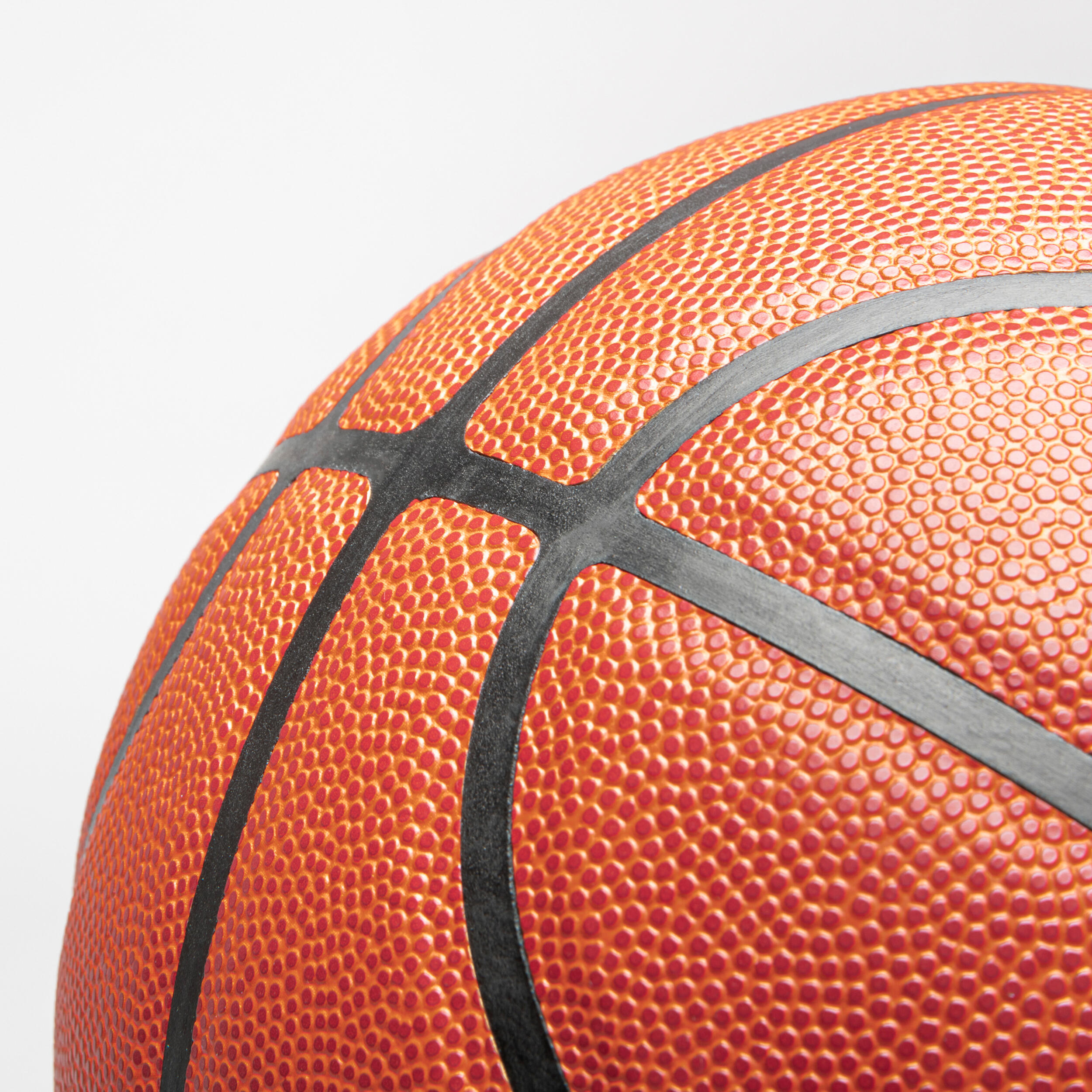 thumbnail image 2 of Drummond, St. Joseph (Hamm.) Prevail At Spartan Classic - Boys Basketball Recap 2 of 13