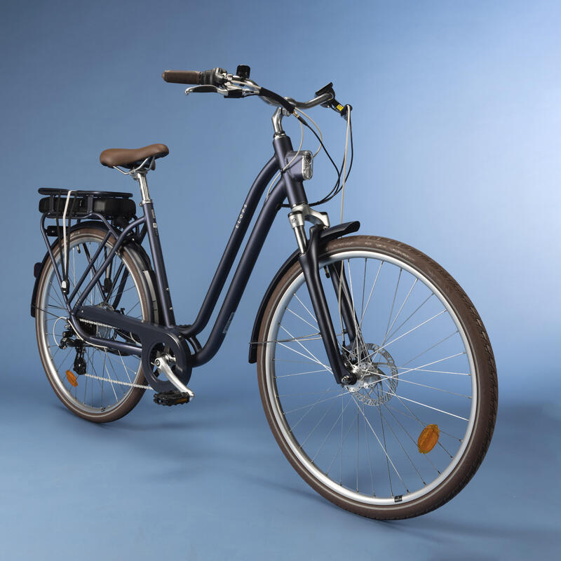 BICICLETA ELÉTRICA DE CIDADE ELOPS 900 E QUADRO BAIXO AZUL-MARINHO