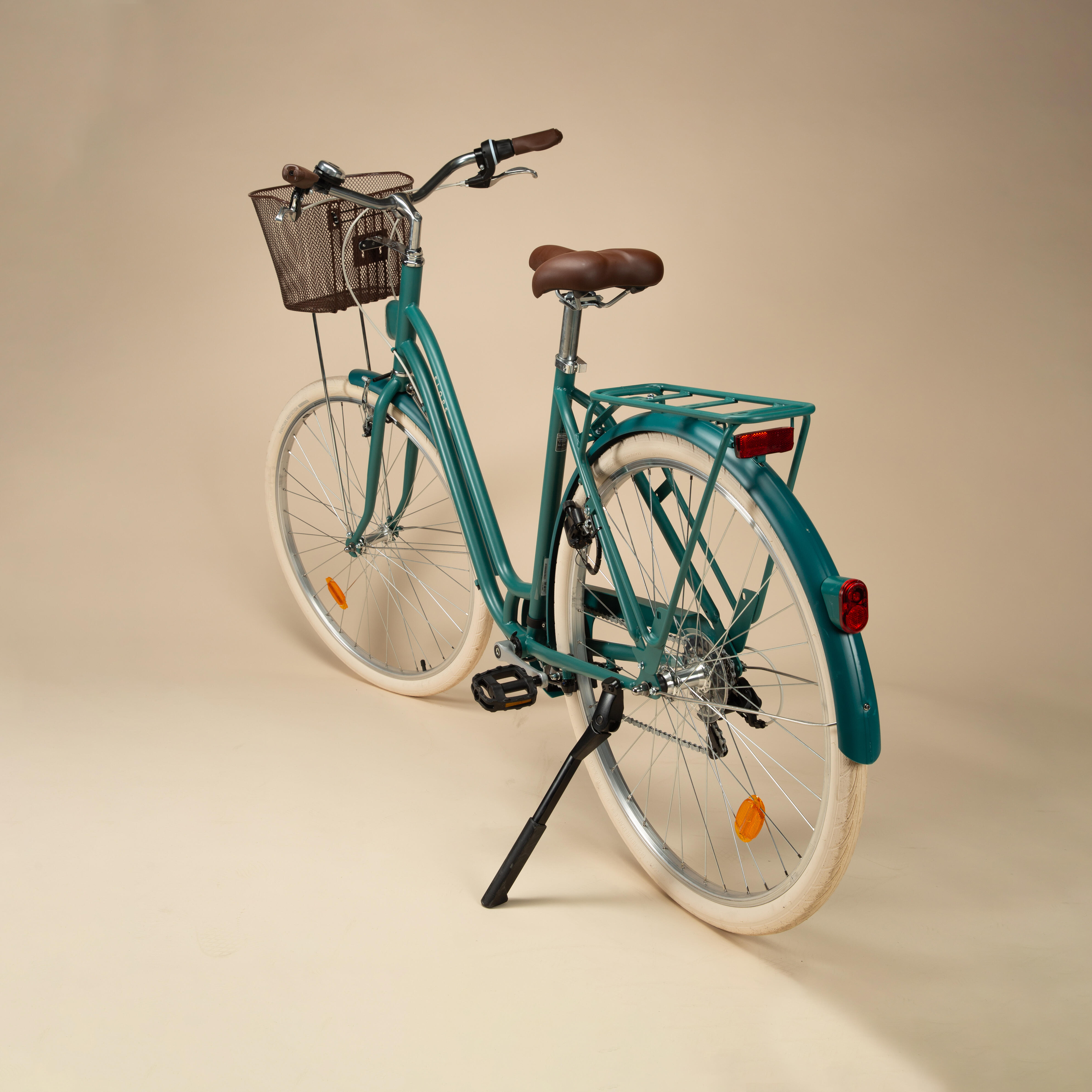 CITY BIKE ELOPS 520 LOW FRAME - Green - Decathlon