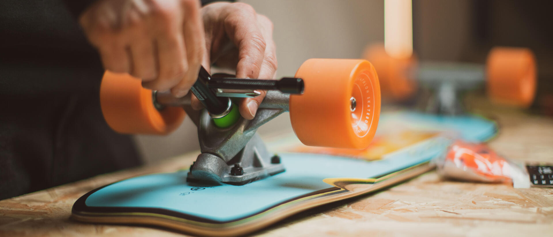 Unsere Anleitung für die Reparatur deines Skateboards