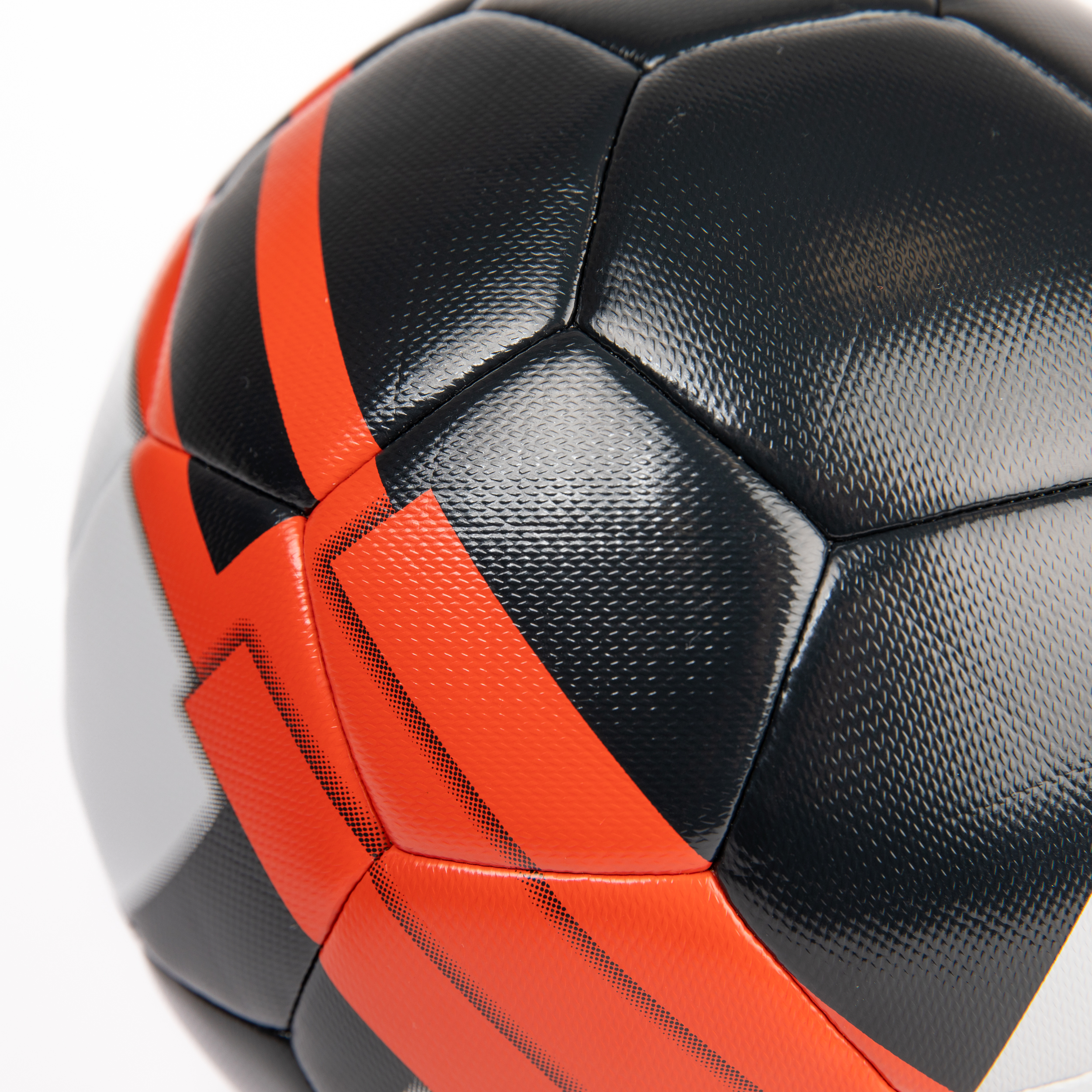 Designs ballon de football lumineux à la mode et uniques sur les