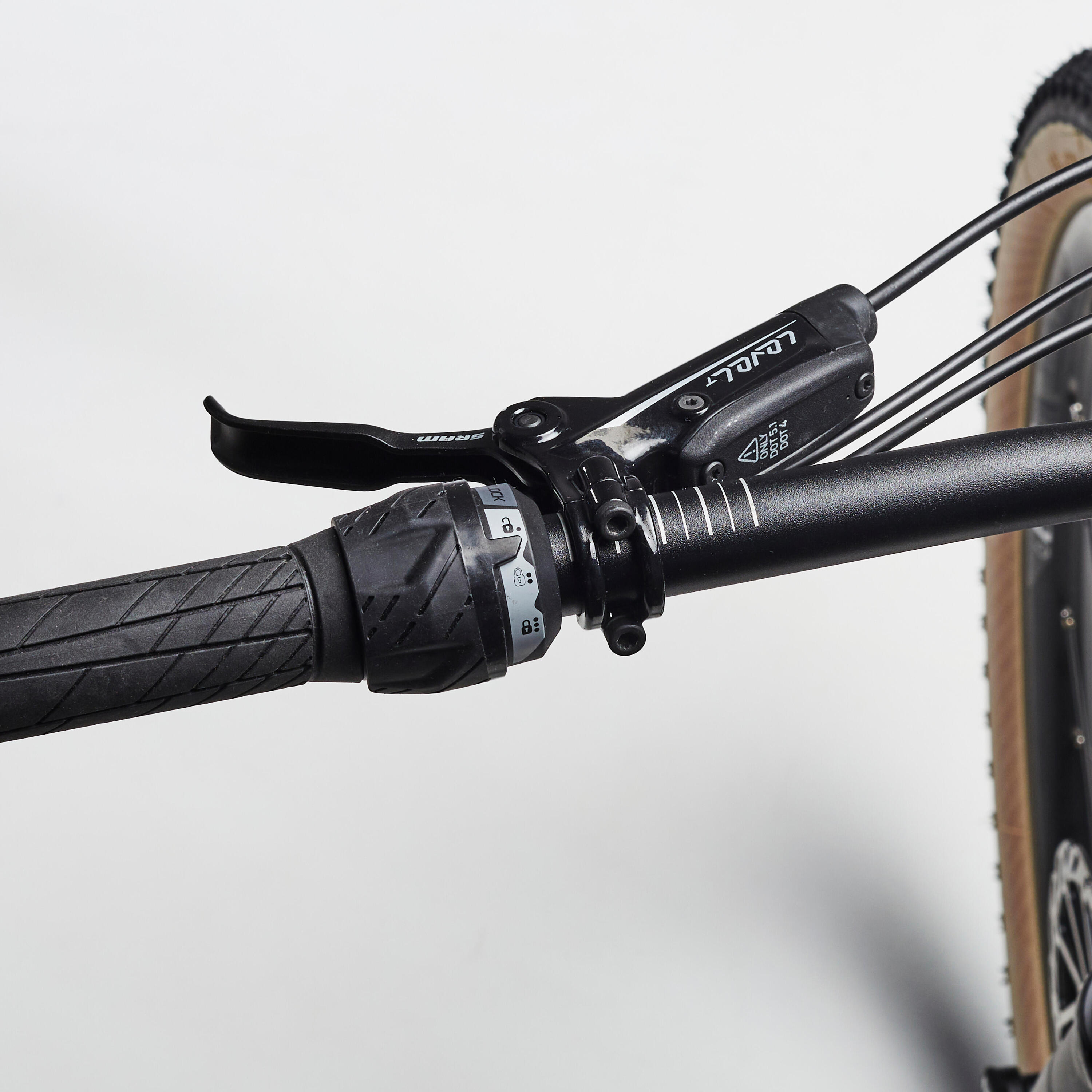 Vélo VTT cross country XC 500 S cadre Carbone et aluminium gris 7/9