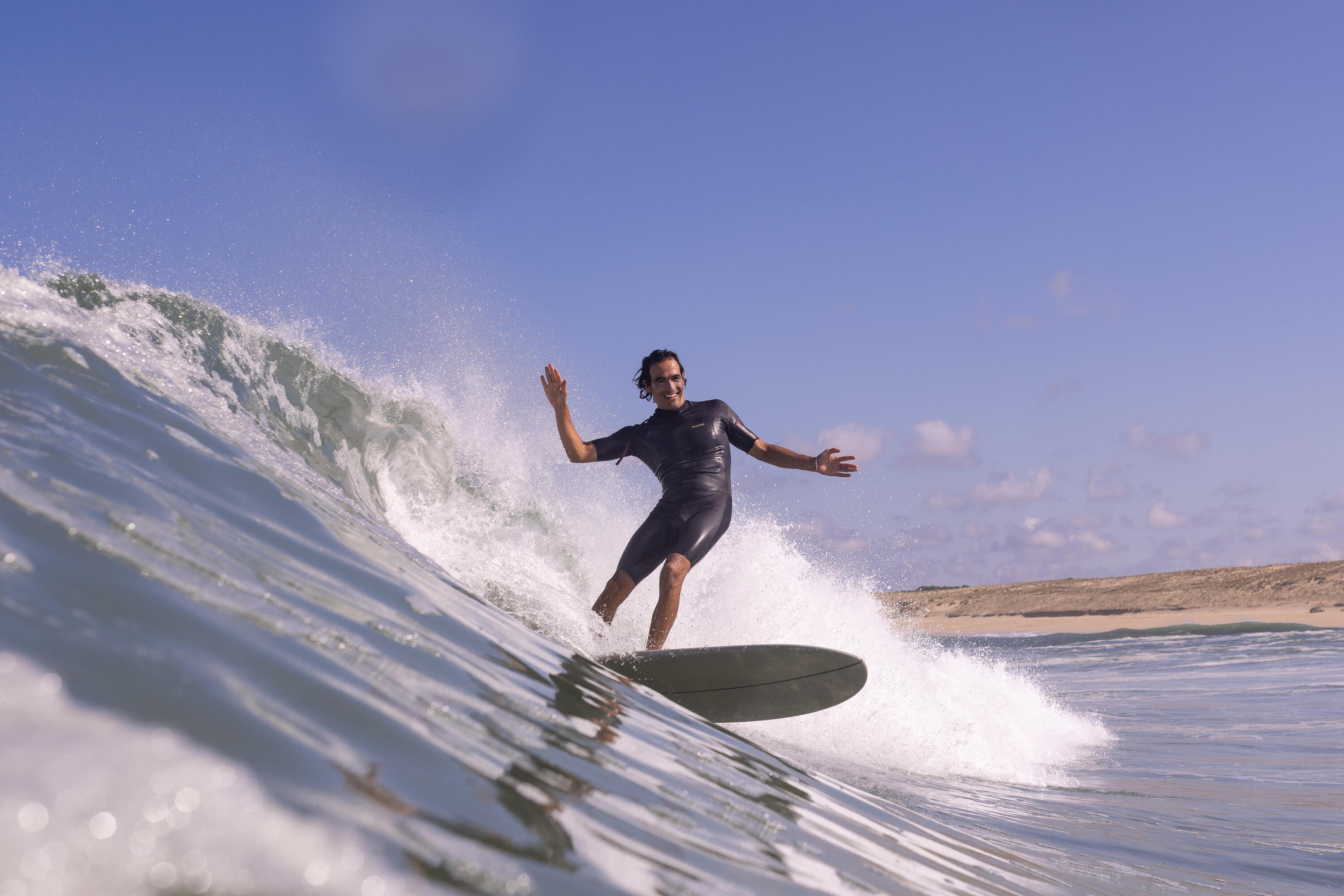 Surfboard 500 Hybrid 8' Lieferung mit drei Finnen  25/28