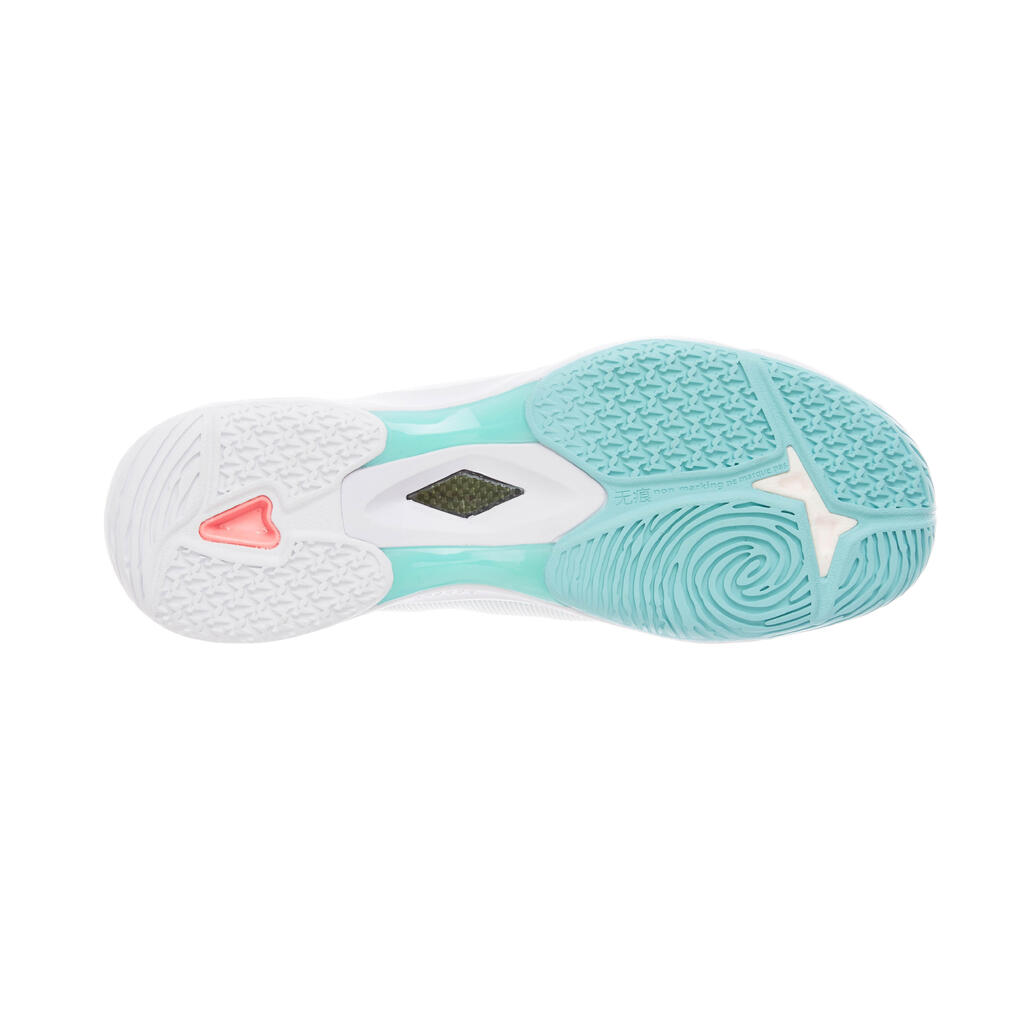 Belo-tirkizne ženske patike za badminton BS 900 ULTRA LITE