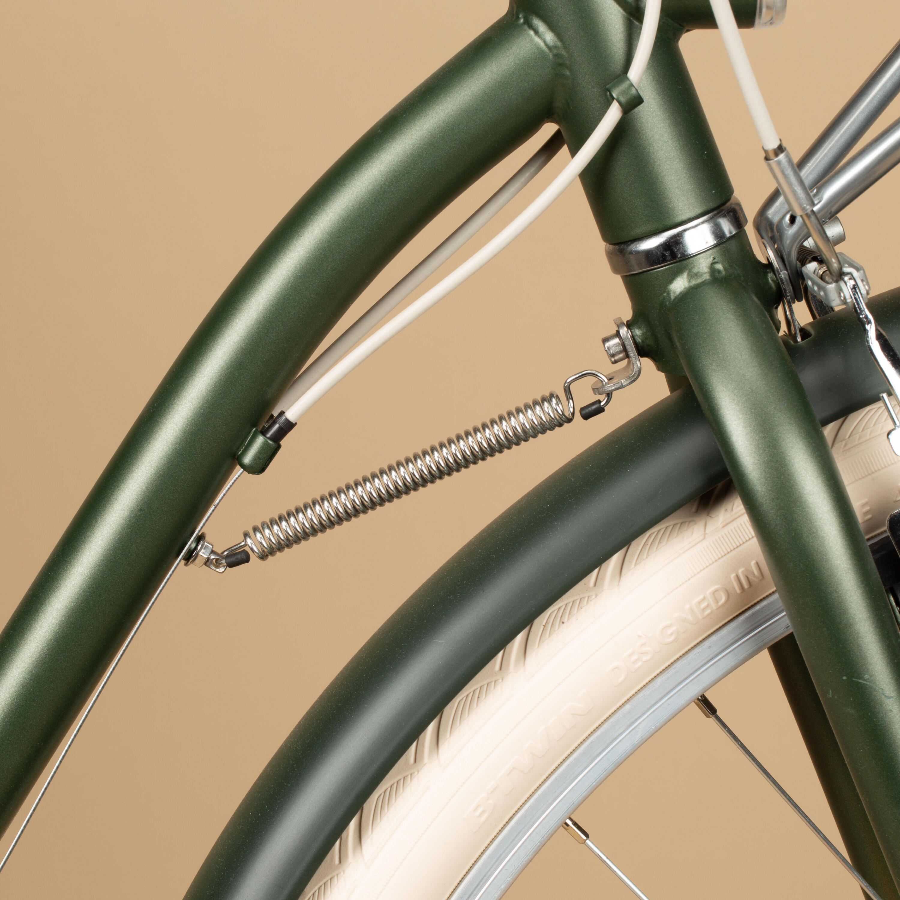 520 Step-Over Town Bike - Khaki 11/18