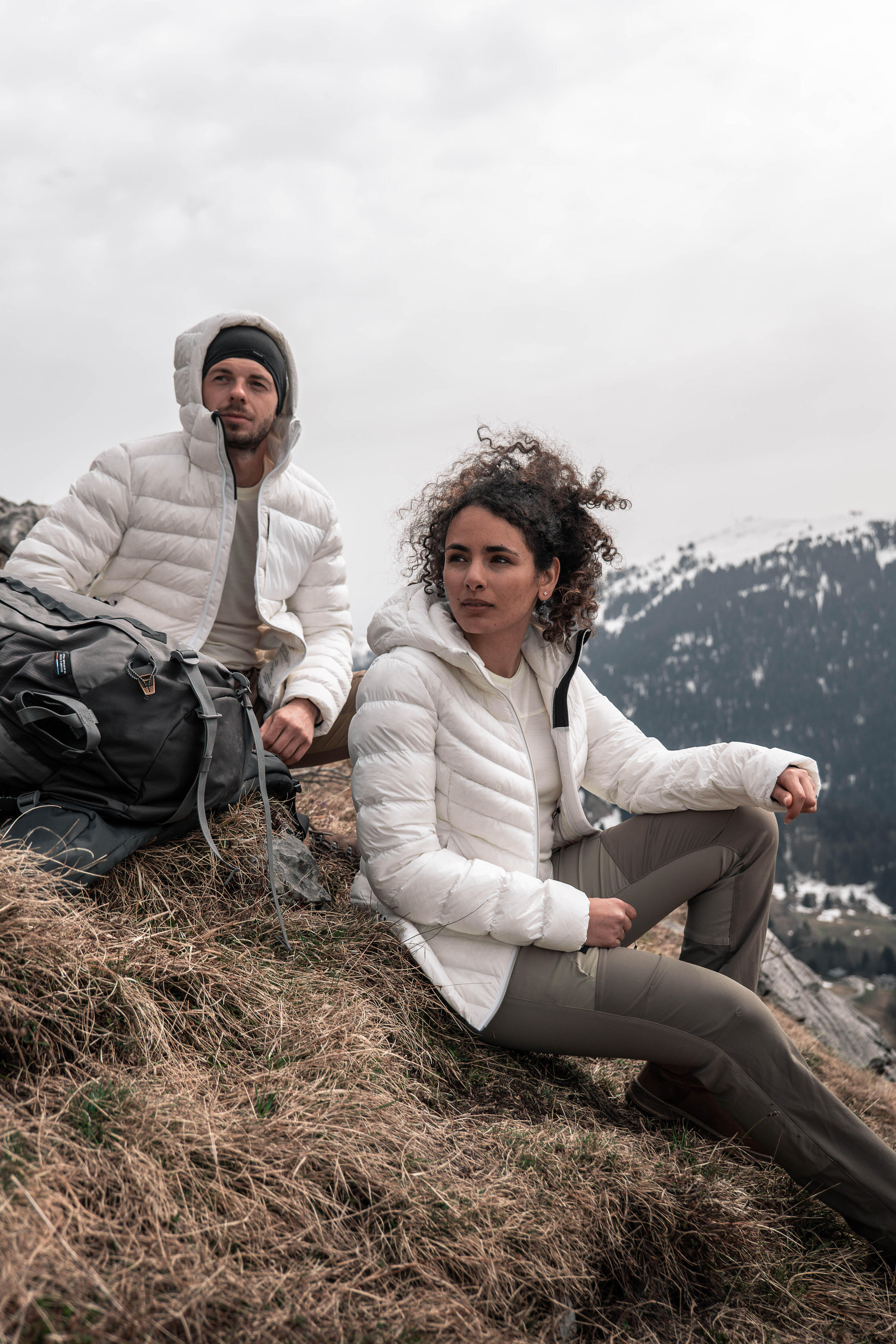 Piumino trekking donna MT500 PIUMA | -10°C | bianco 16/17