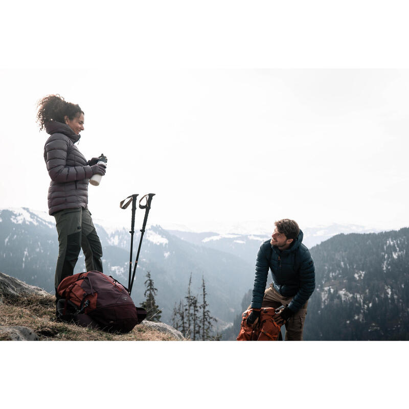 Rucsac Trekking la munte cu husă ploaie MT100 EASYFIT 50L Bordo Damă