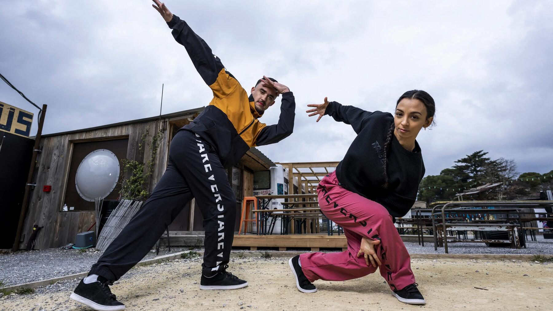 Erfahre hier alles Wissenswerte über Hip-Hop!
