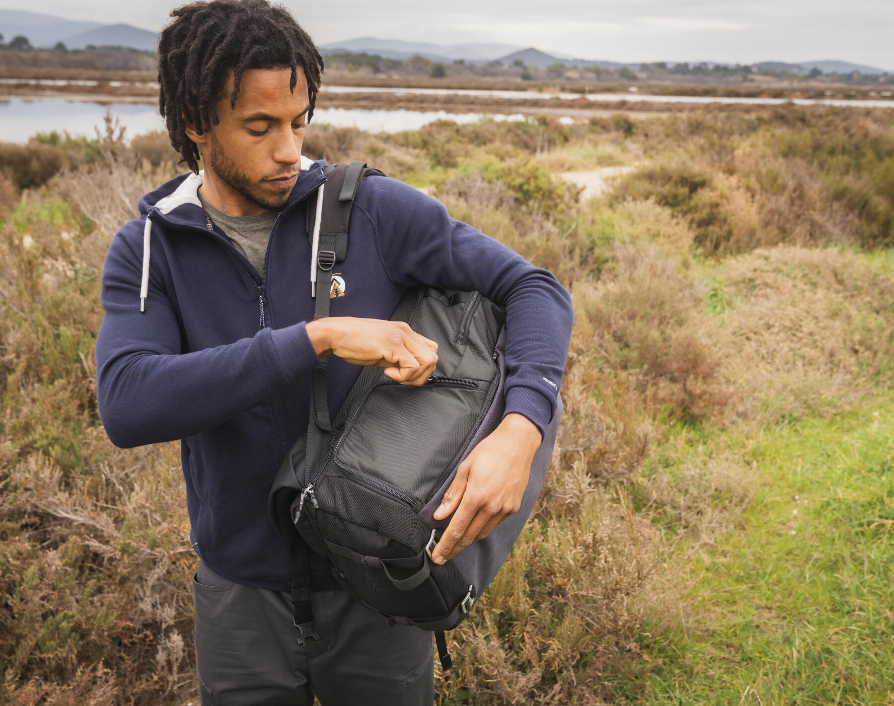 O nosso guia de reparação de fechos de correr: abrigo, tenda, roupa