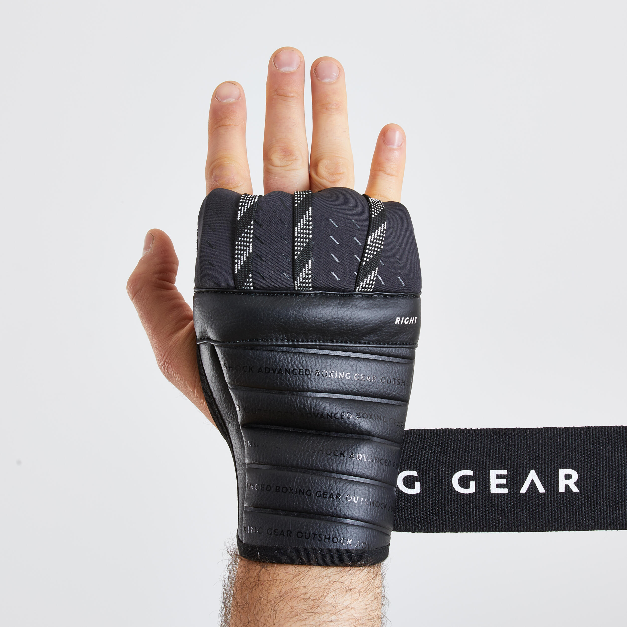 Sous-gants de boxe 500 Ergo noirs - OUTSHOCK
