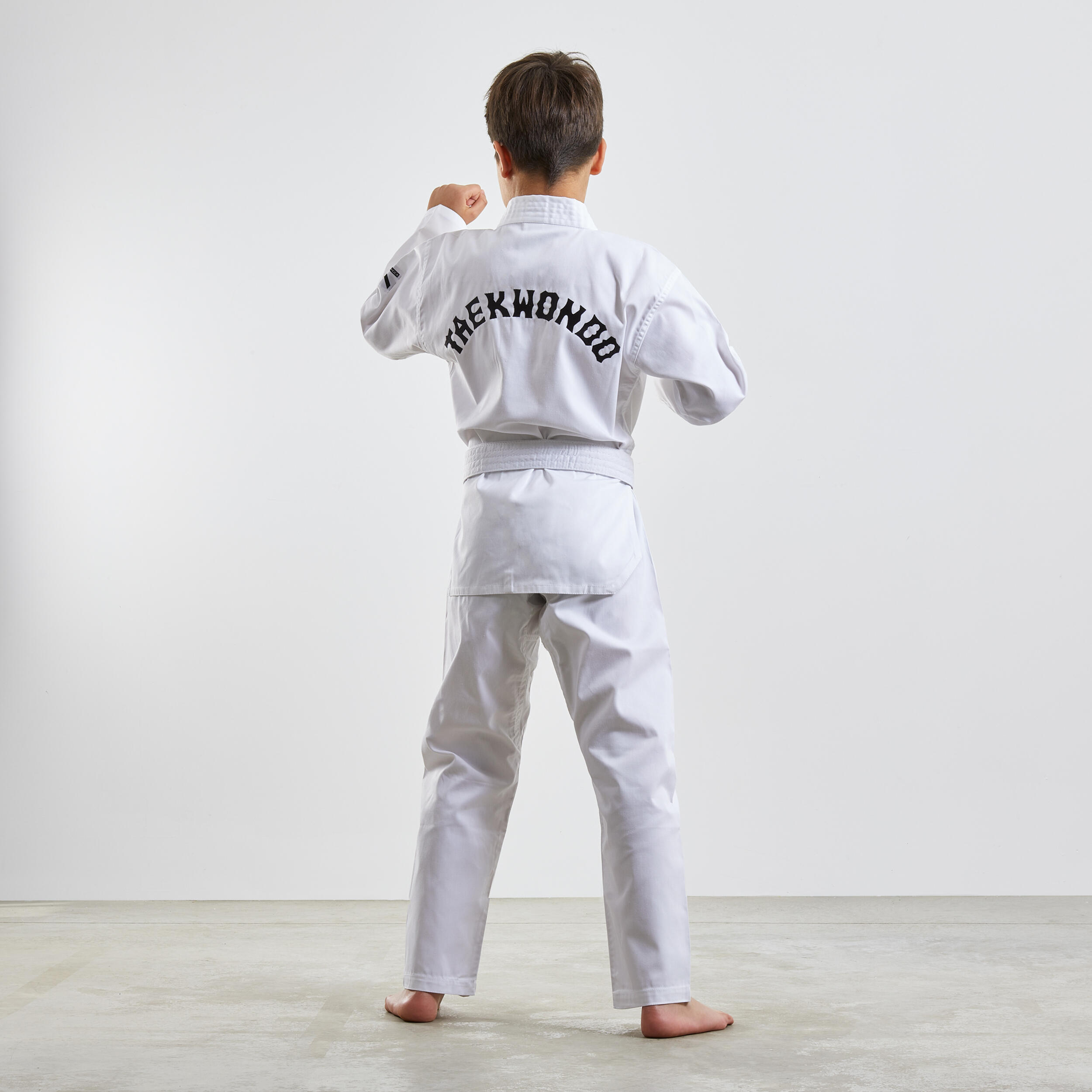 Quels sont les équipements nécessaires pour le taekwondo ?