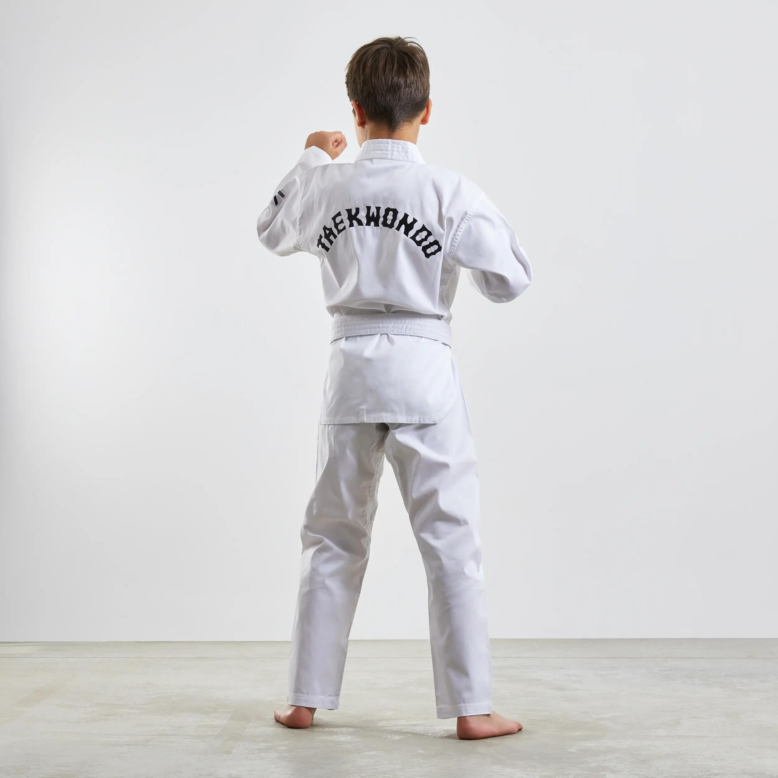 Quels sont les équipements nécessaires pour le taekwondo ?