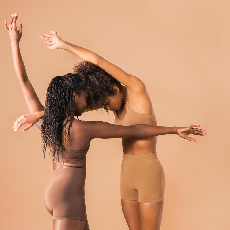 Női rövidnadrág modern tánchoz, varrás nélküli, barna 