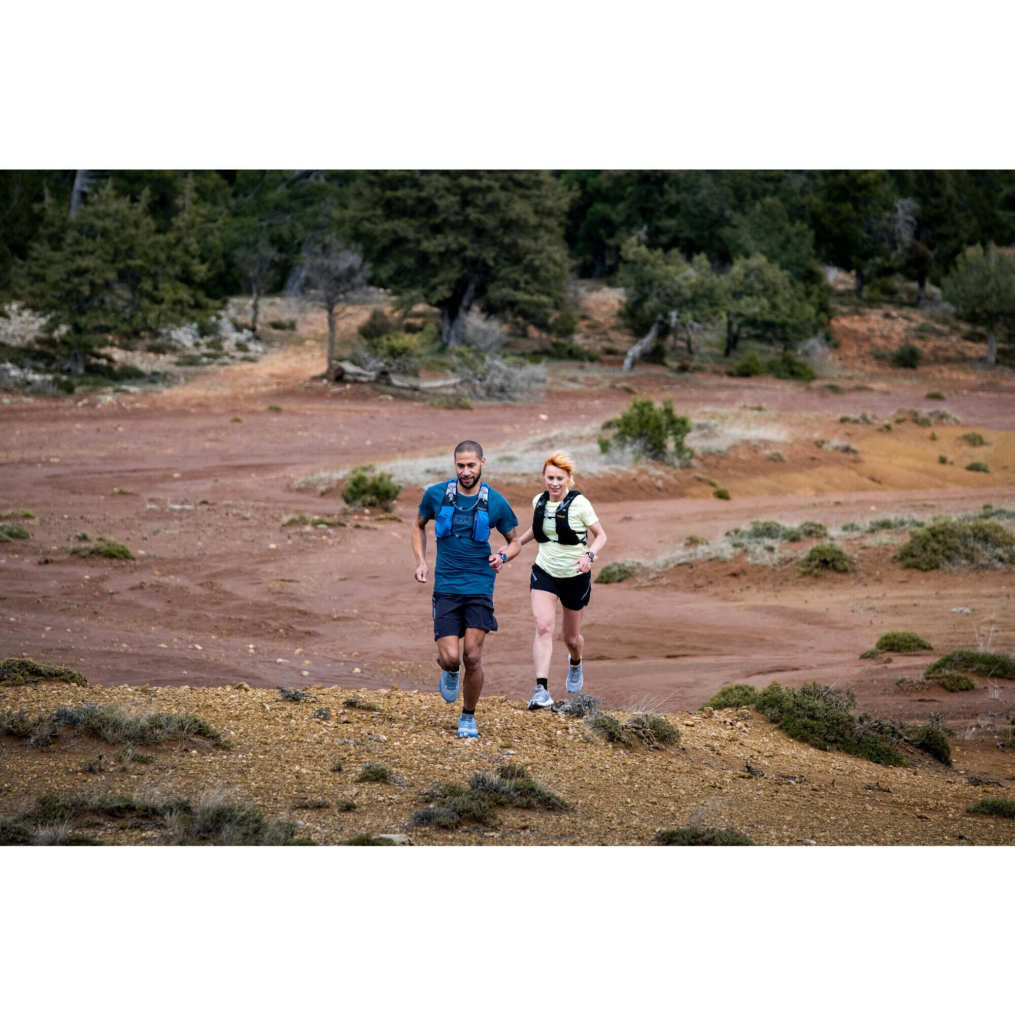 WOMEN'S GRAPH SHORT SLEEVE TRAIL RUNNING T-SHIRT LIME