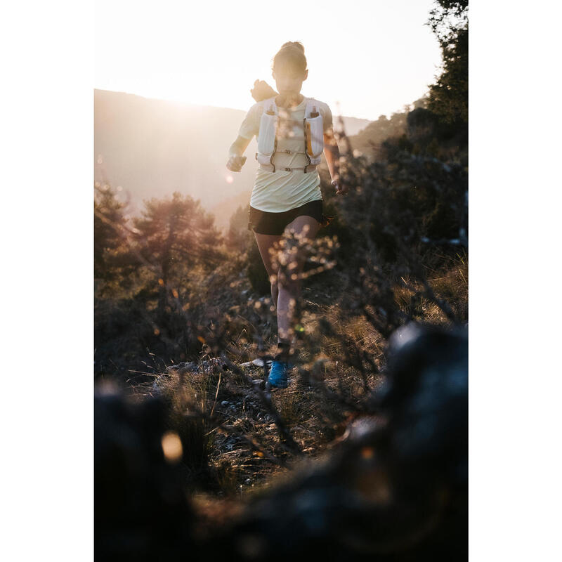 Laufshirt kurzarm Trailrunning Damen - hellgrün mit Grafikprint