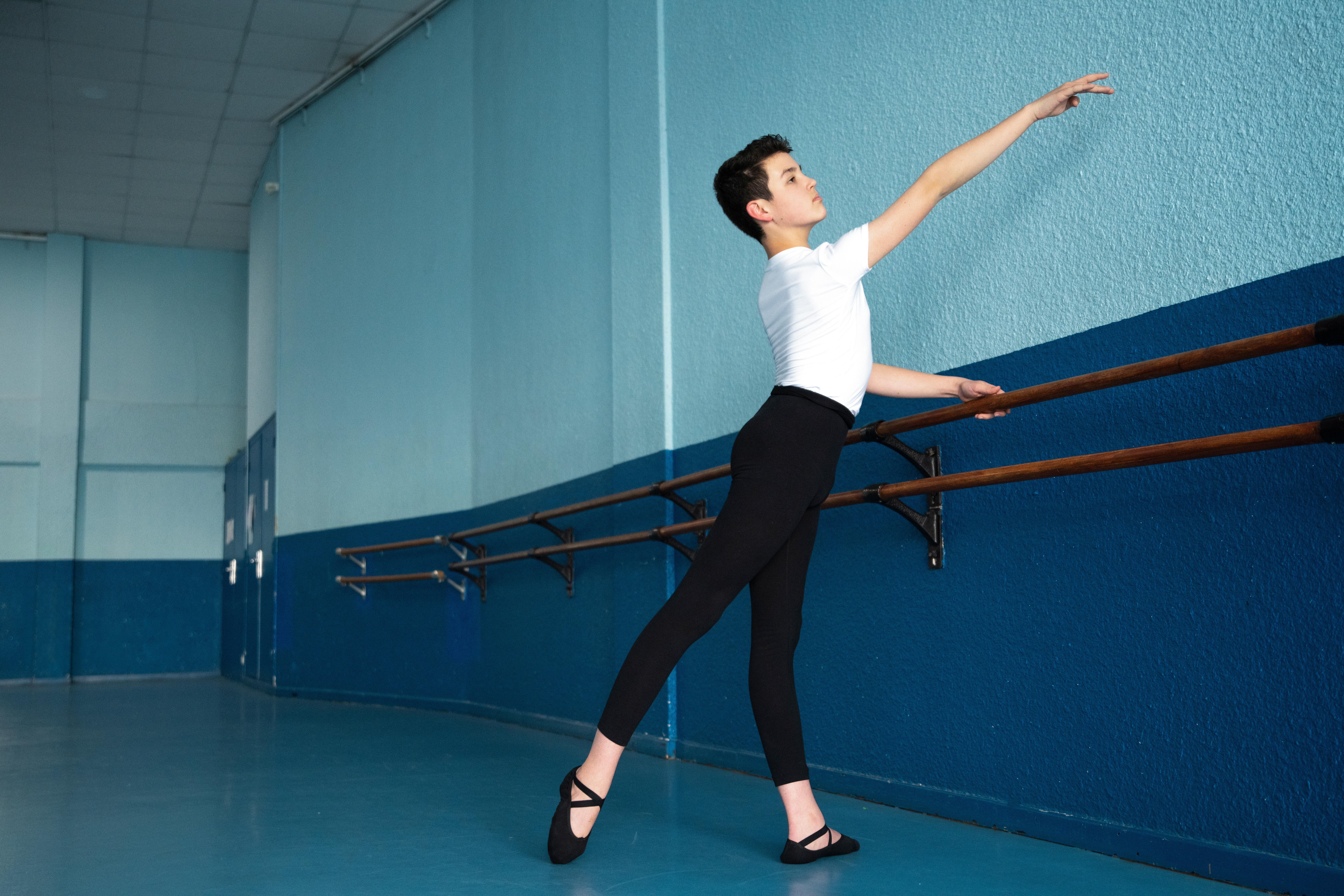 Ballet Split-Sole Demi-Pointe Shoes - Black - STAREVER