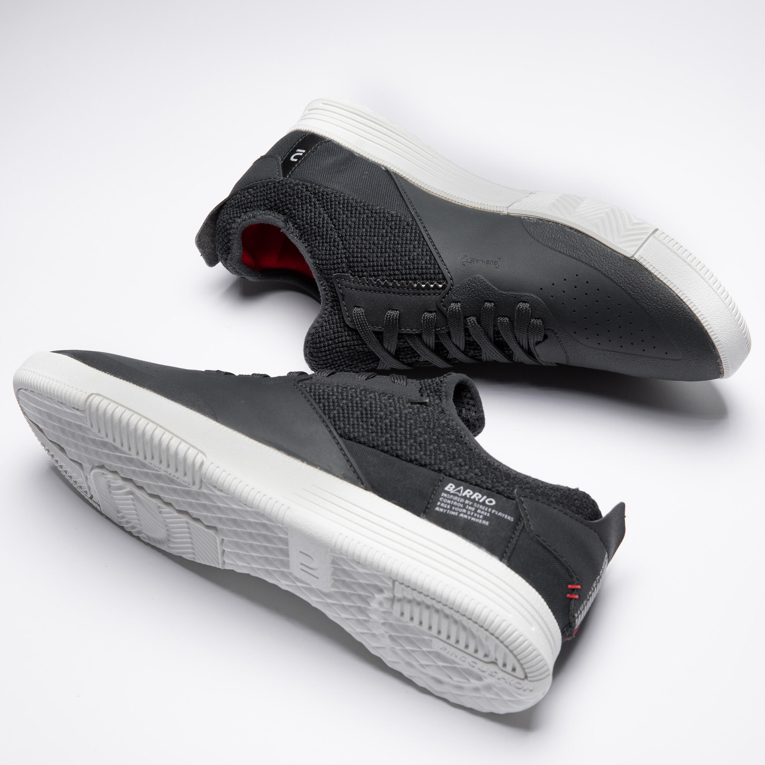 Chaussures de Street Football BARRIO noires 9/12