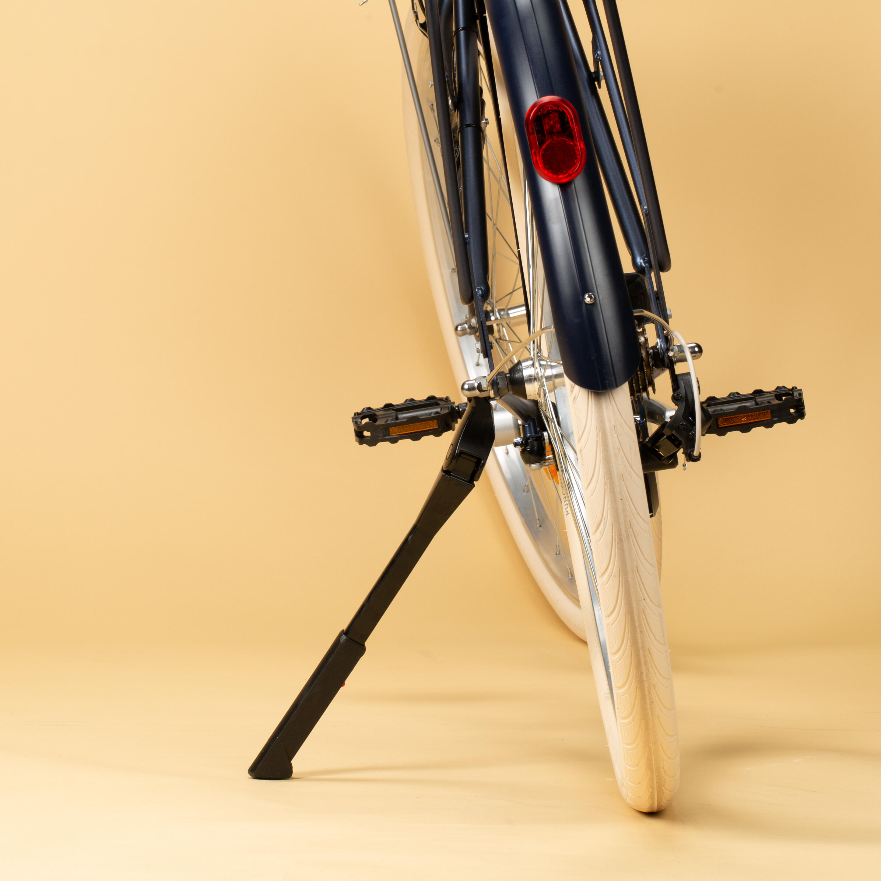 CITY BIKE ELOPS 520 LOW FRAME - BLUE - Decathlon