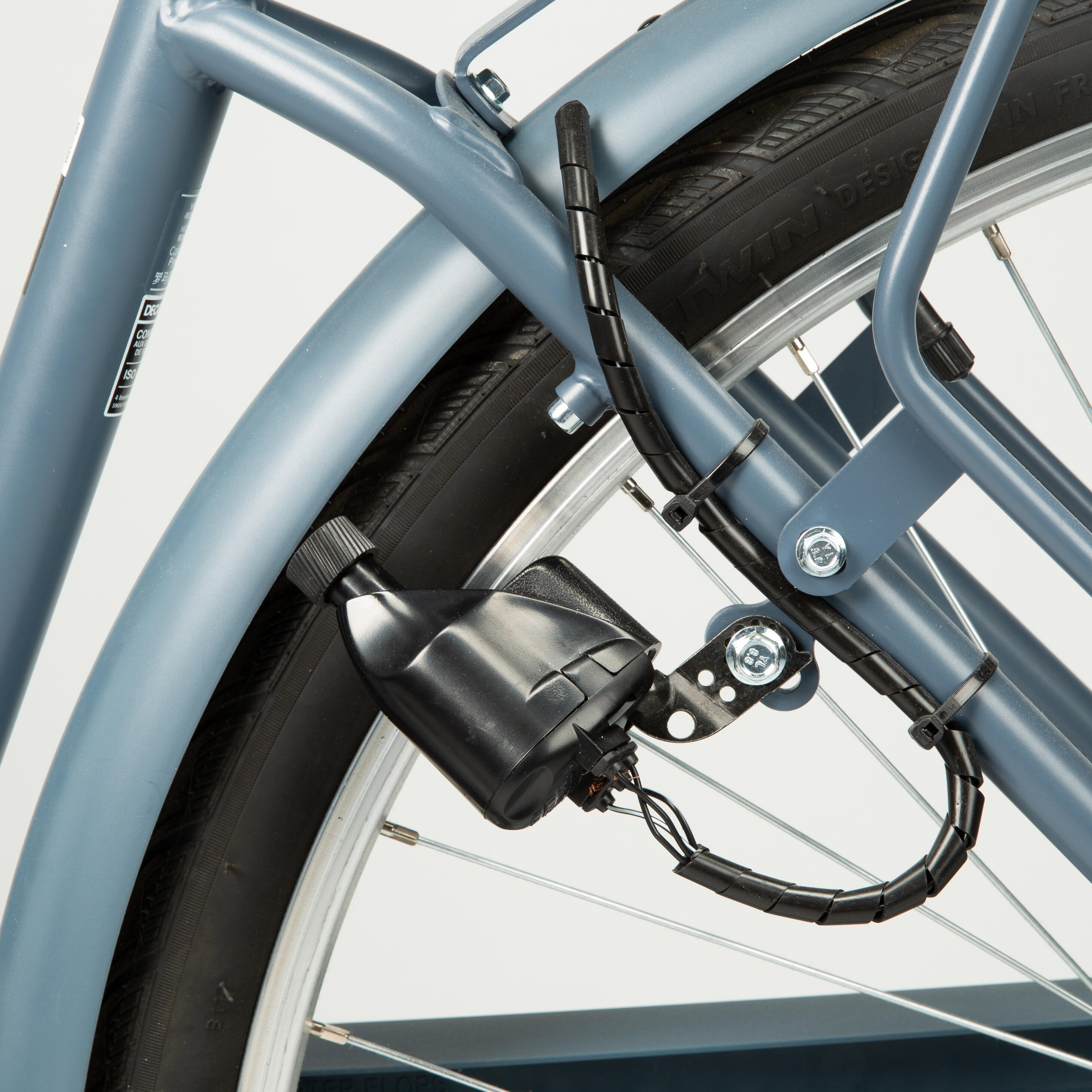 Bici città ELOPS 120 telaio basso azzurra 9/17