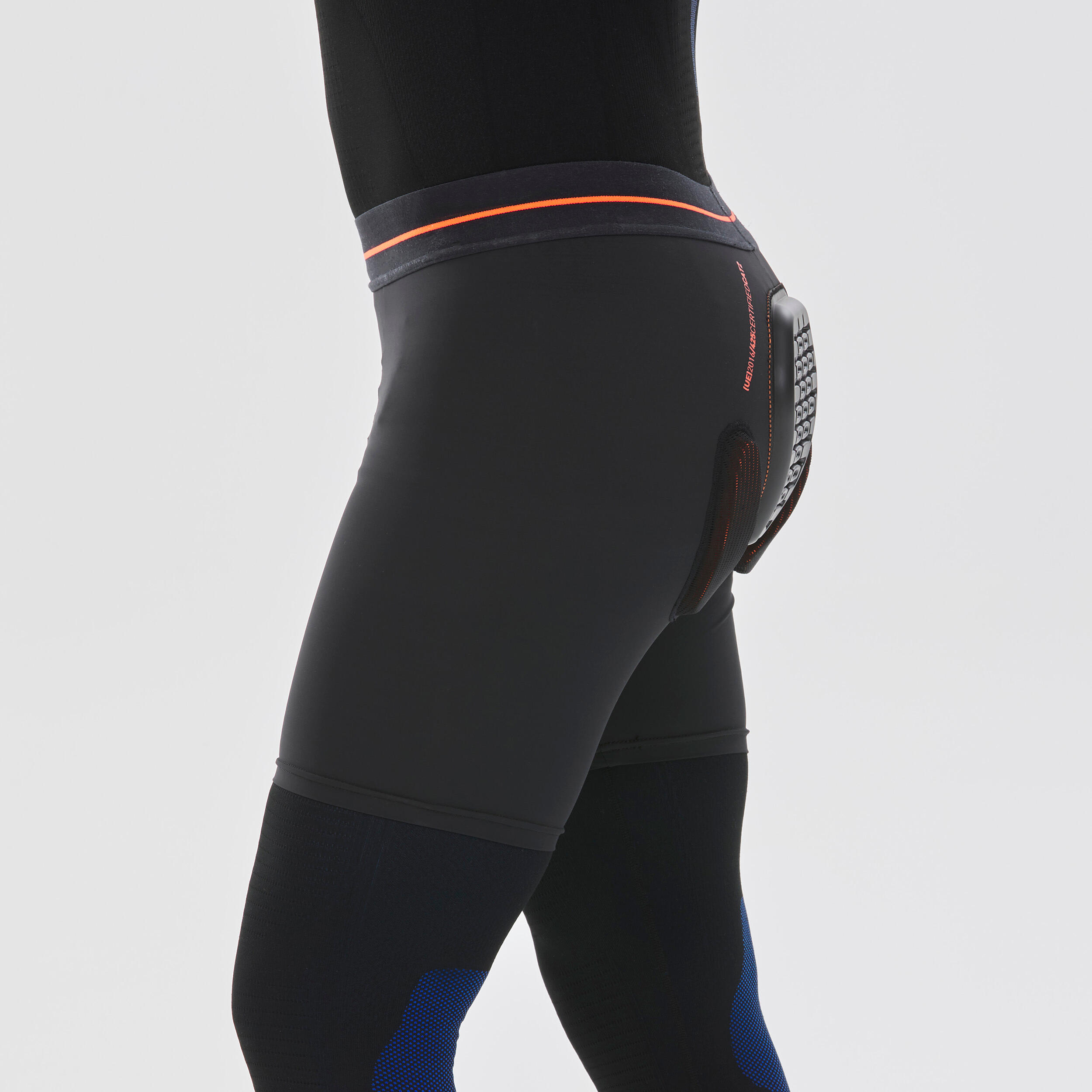 Ski & Snowboard Protective Shorts - DSH 100 Black - DREAMSCAPE