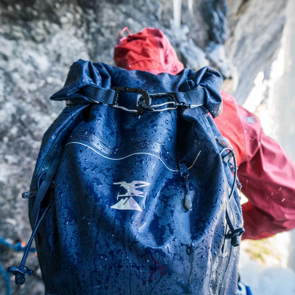 Rucksack Bergsteigen wasserdicht 30 Liter - ICE 30 blau