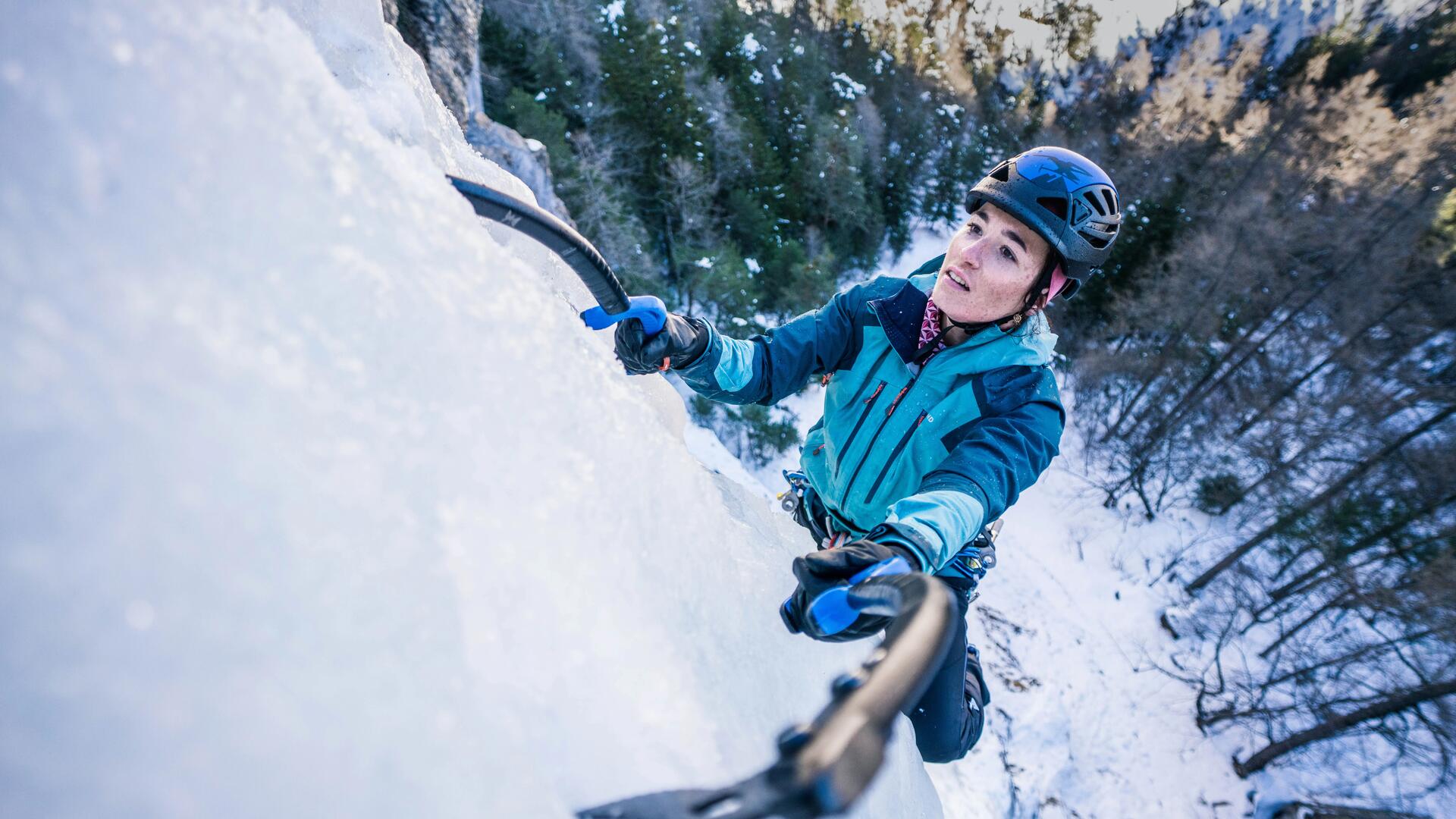 Come scegliere la piccozza per uso alpinistico