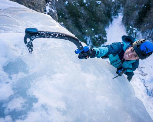NOUVEAU PIOLET CASCADE DE GLACE SIMOND
