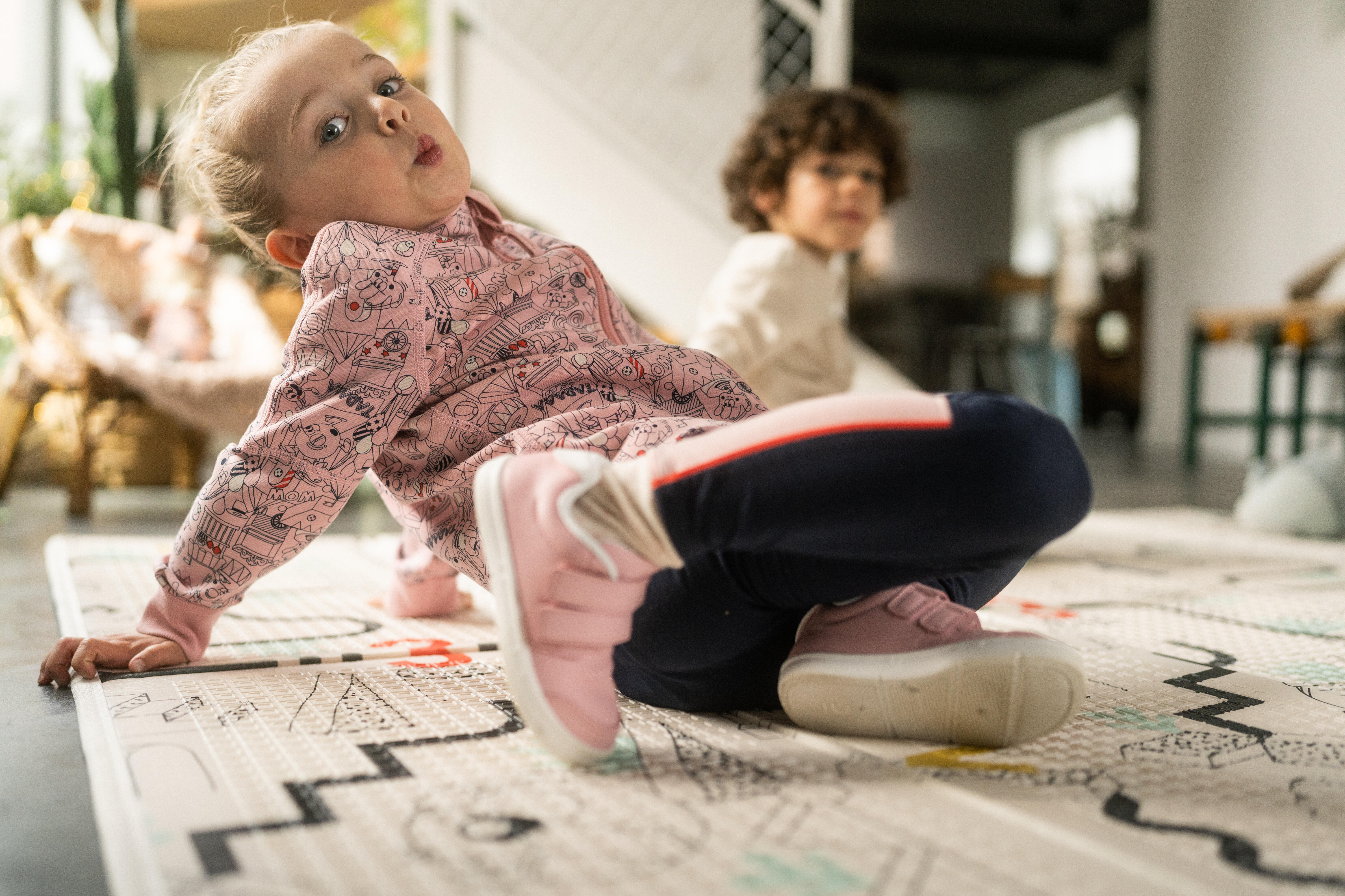 Kids’ Shoes - I Move 100 Pink - DECATHLON