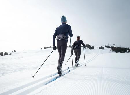 LANGLAUFSKI, SNOWBOARD, RODELN