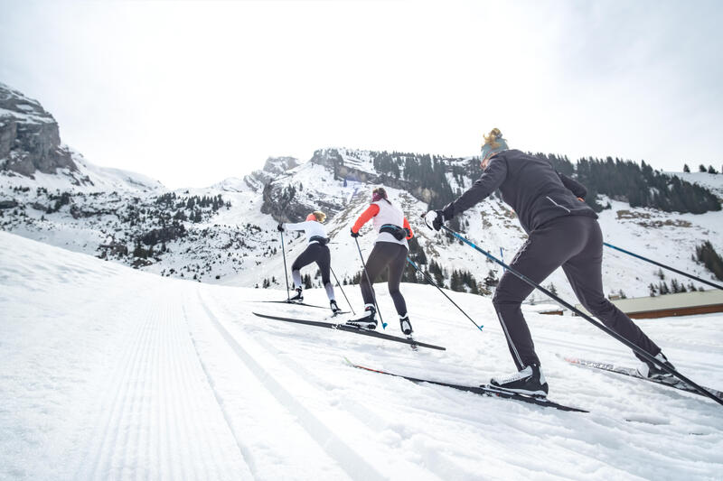 Jak wybrać narty biegowe do stylu łyżwowego? | Blog Decathlon