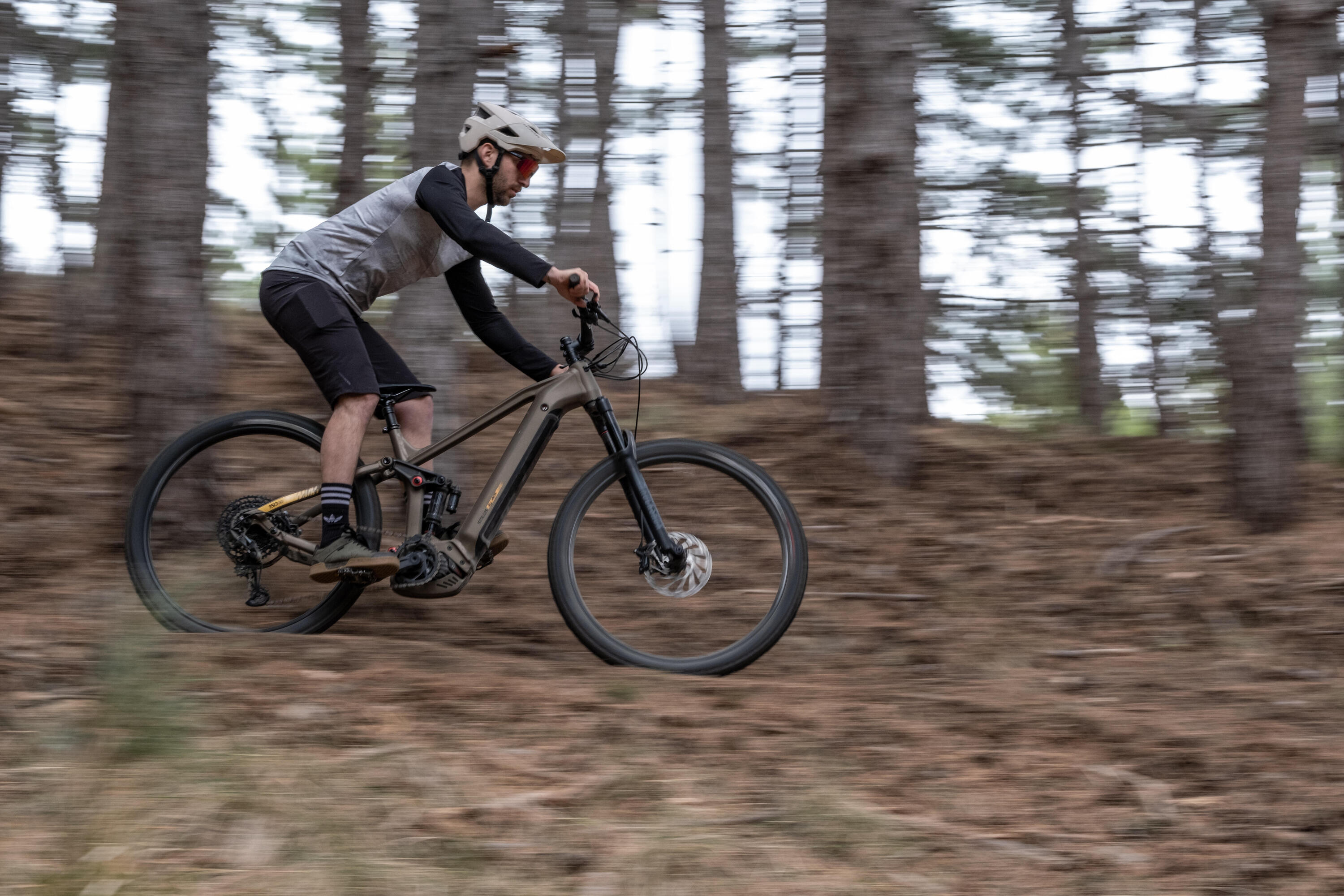 E-Mountainbike Fully 29 Zoll Stilus E-All Mountain Bosch Performance CX 9/14