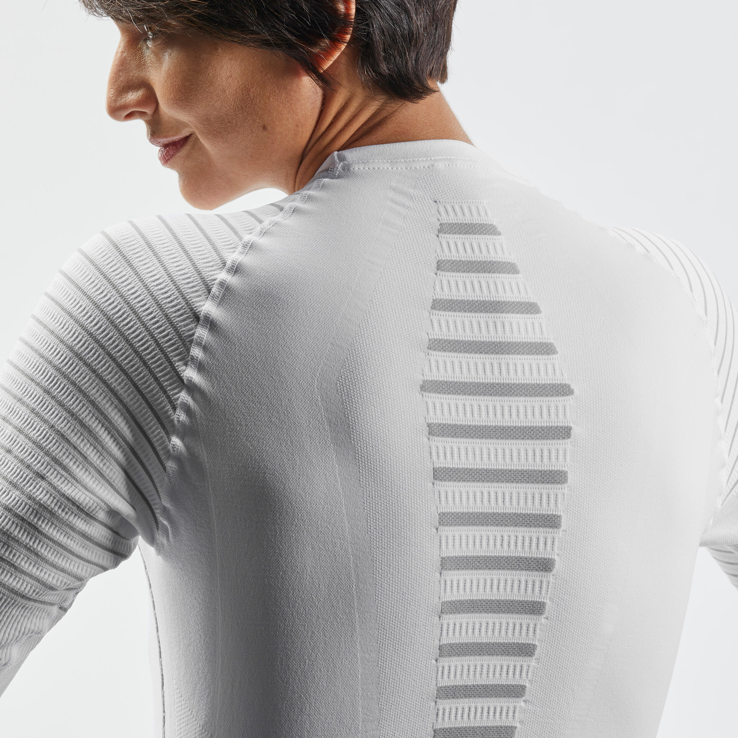 Women’s ski thermal base layer top 900 - white  11/11