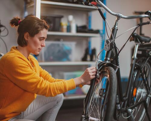 Changer les plaquettes de frein d'un vélo