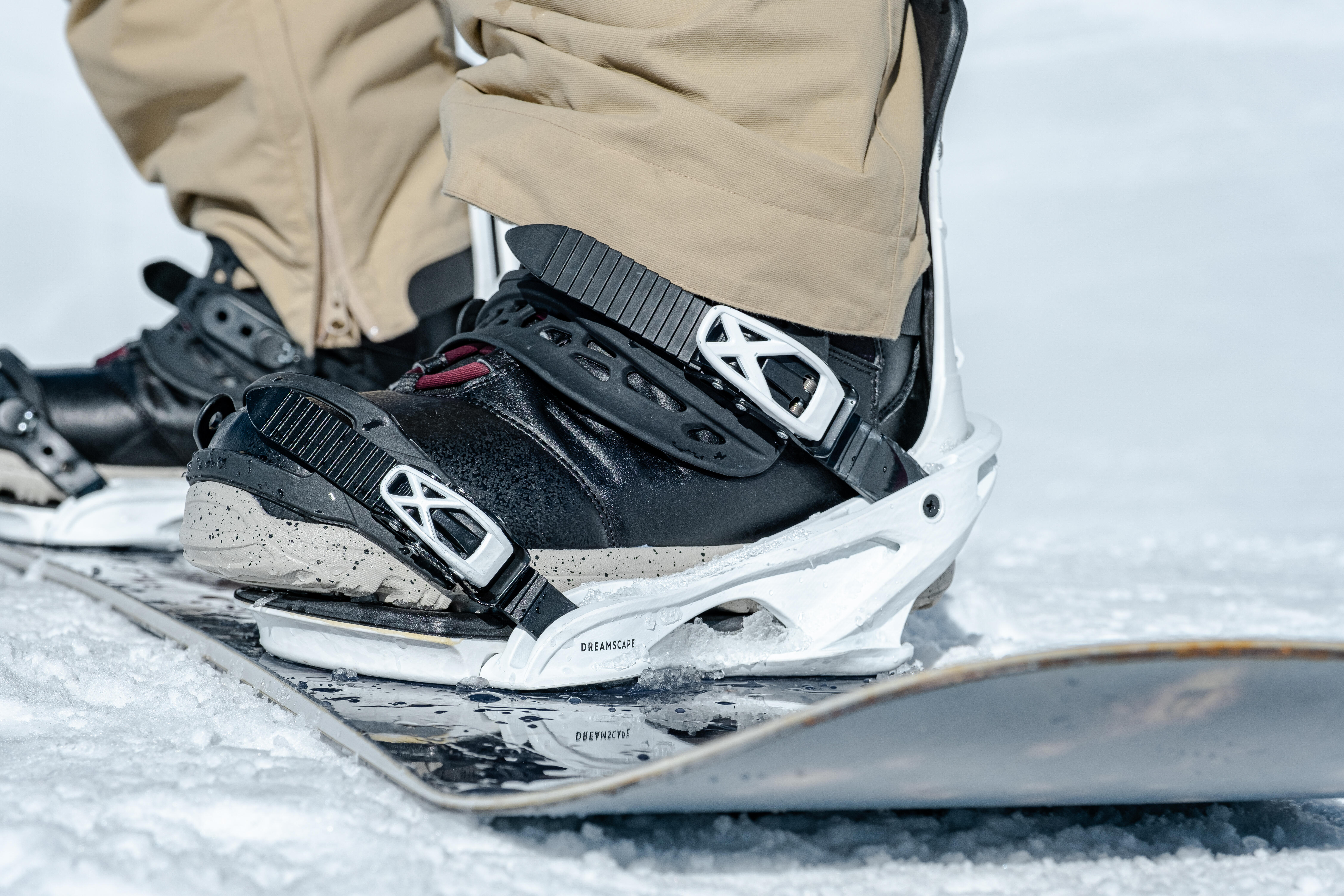 Men’s Snowboard Freestyle Bindings - SNB 500 White - DREAMSCAPE
