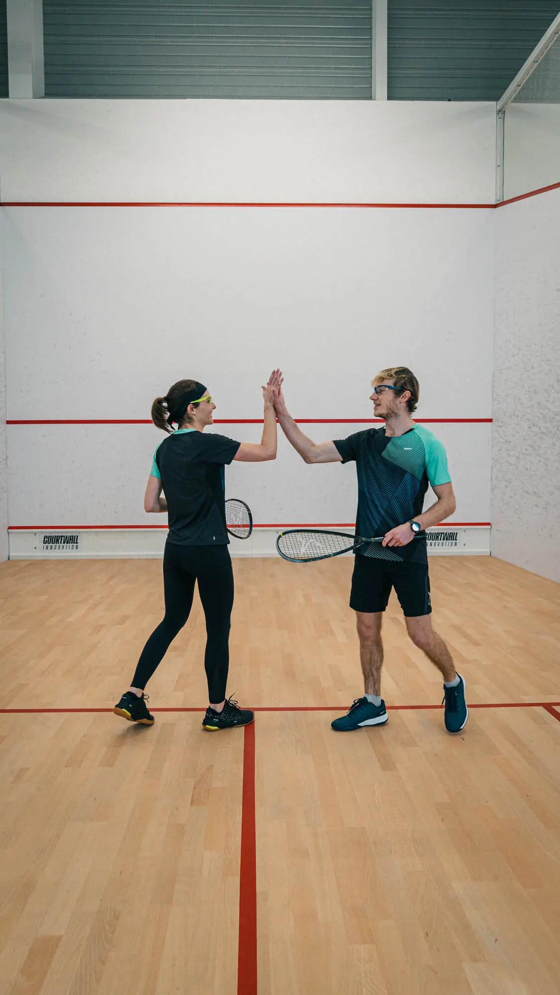 pár hrajúci squash