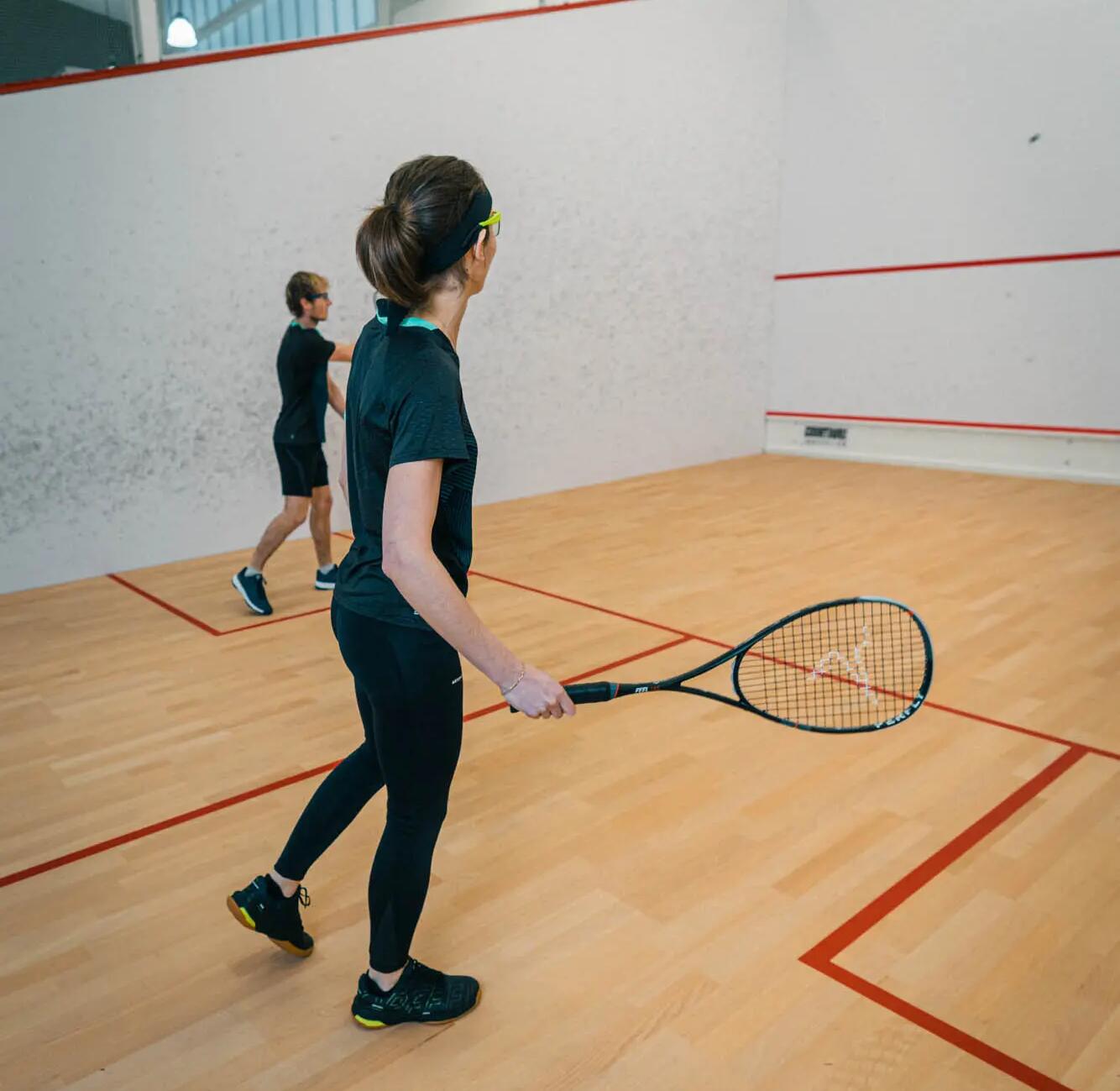 Mit unserer Hilfe erfahren, welcher Squashball für dich geeignet ist!